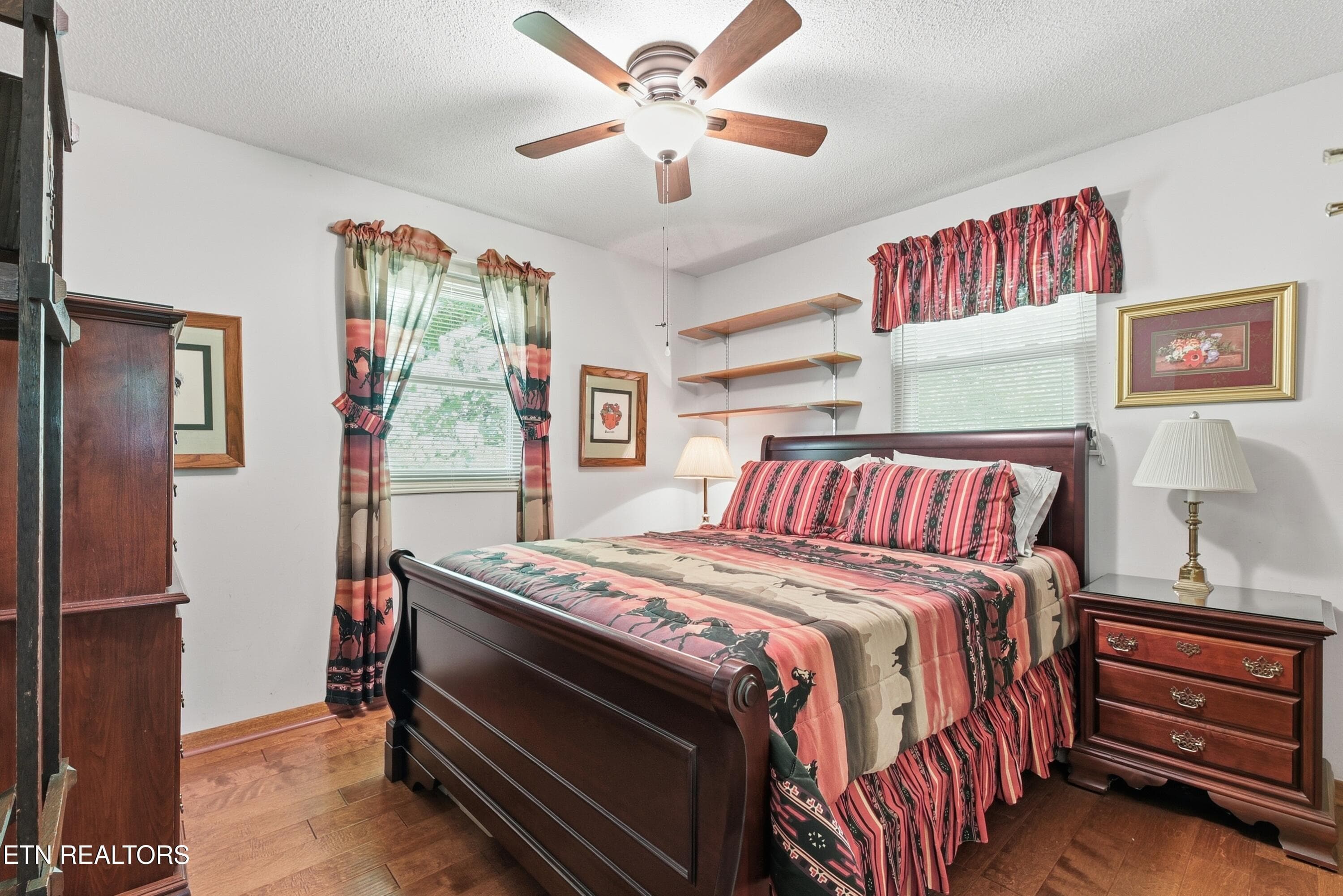 Bedroom 3 - 221 Sherwood Rd, Powell, TN 37849