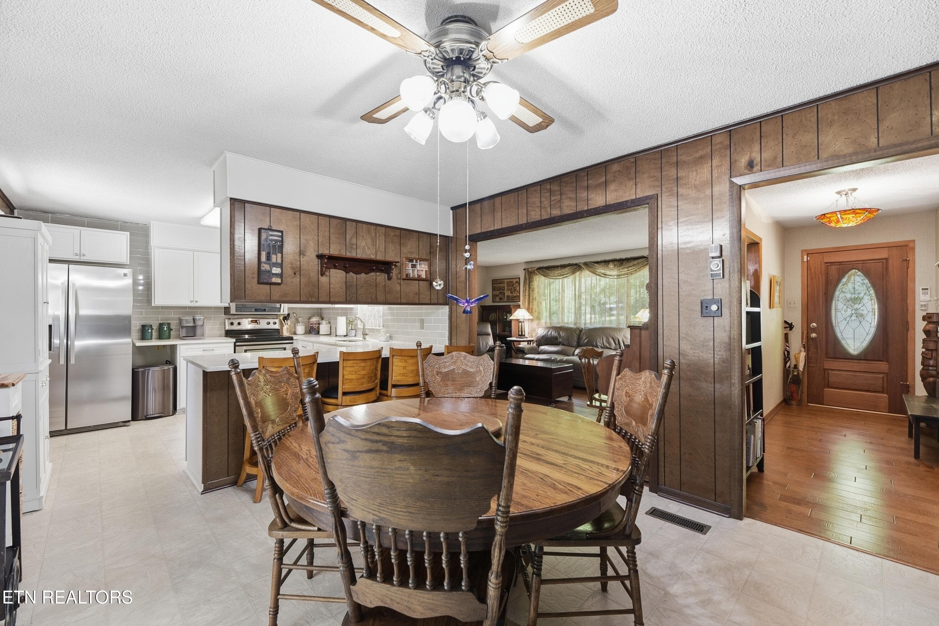 Dining Area - 221 Sherwood Rd, Powell, TN 37849