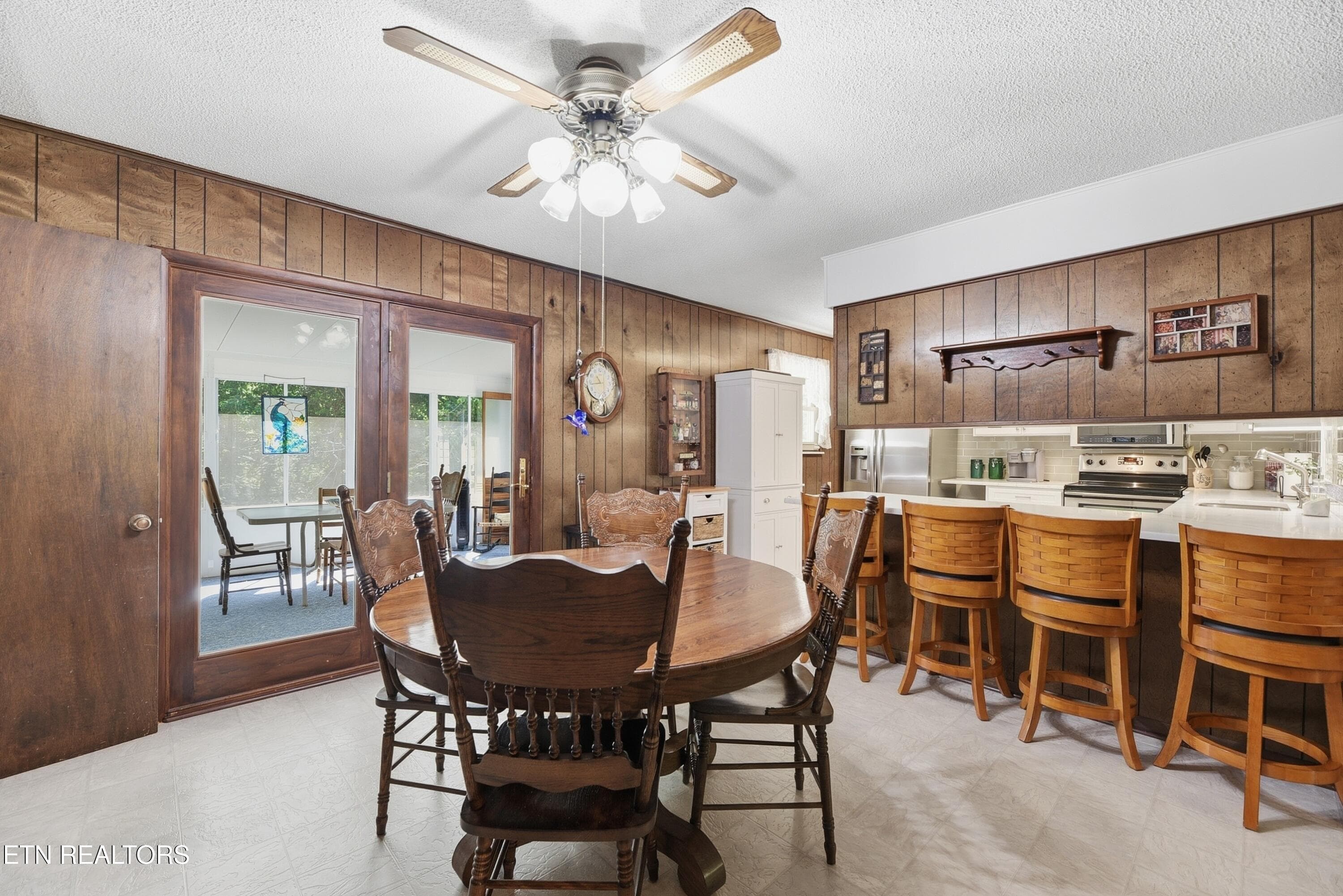 Dining Area - 221 Sherwood Rd, Powell, TN 37849
