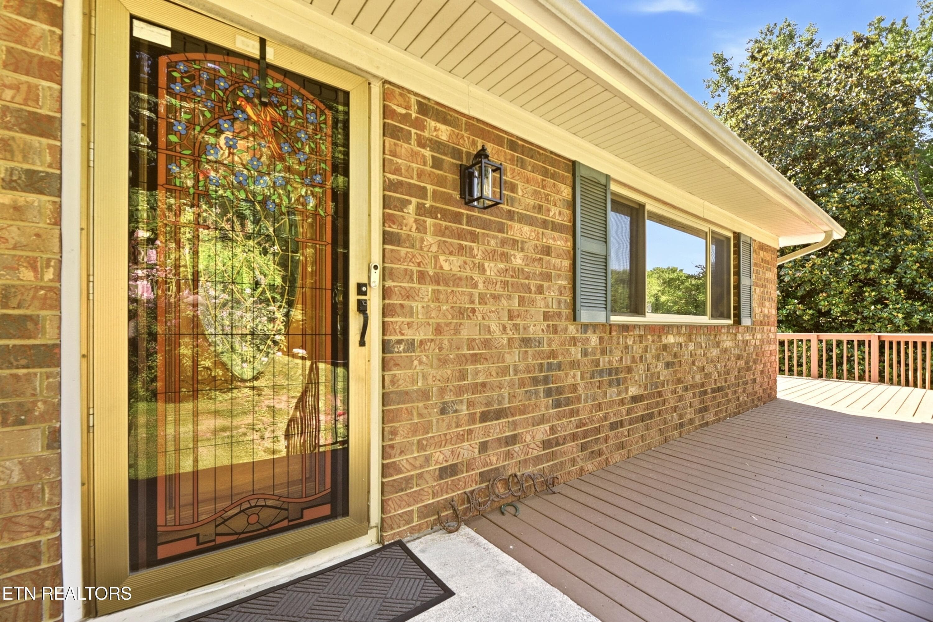 Front Storm Door - 221 Sherwood Rd, Powell, TN 37849