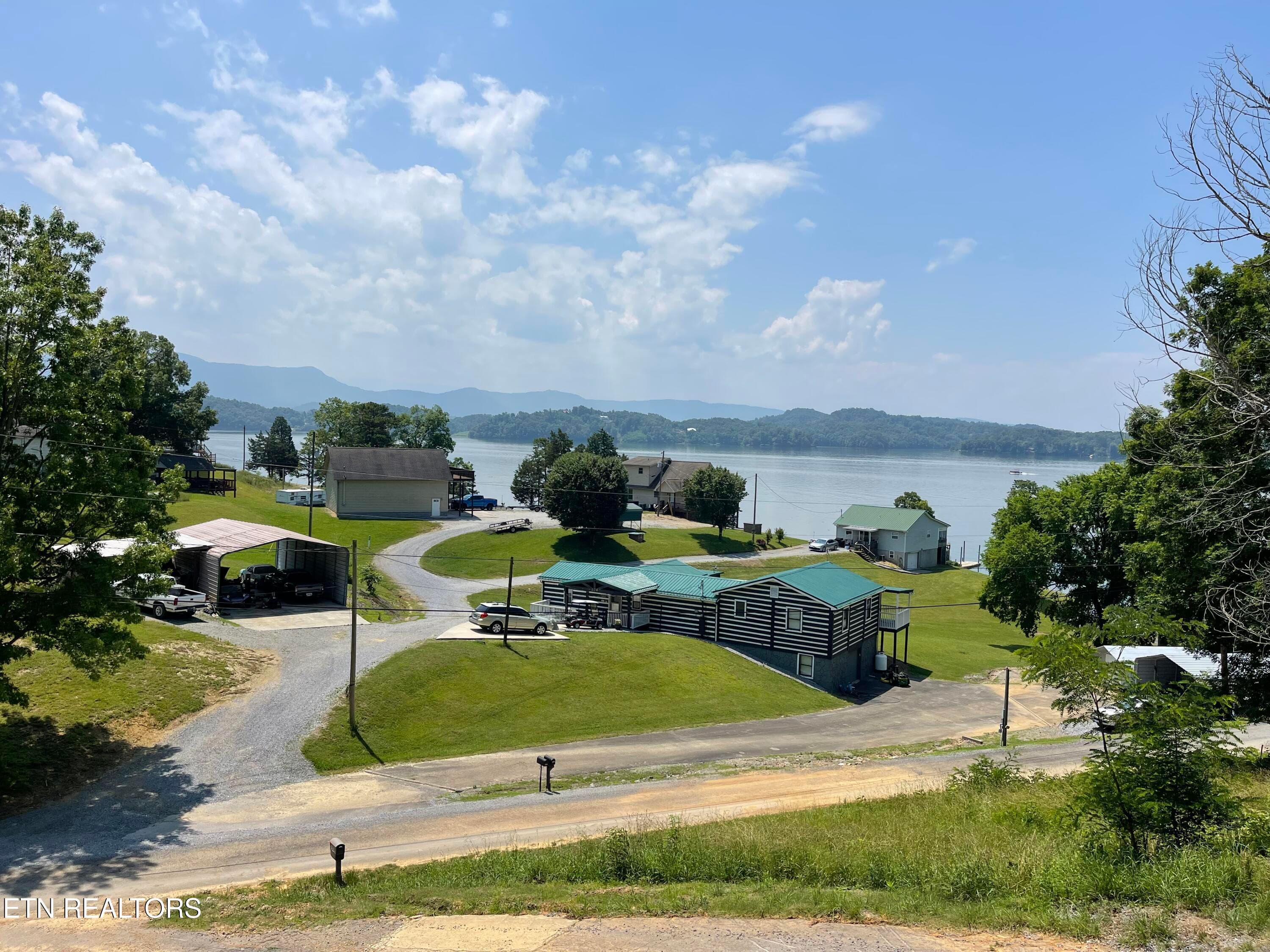IMG_8945 - 1908 Inskip Lane, Dandridge, TN 37725, Dandridge