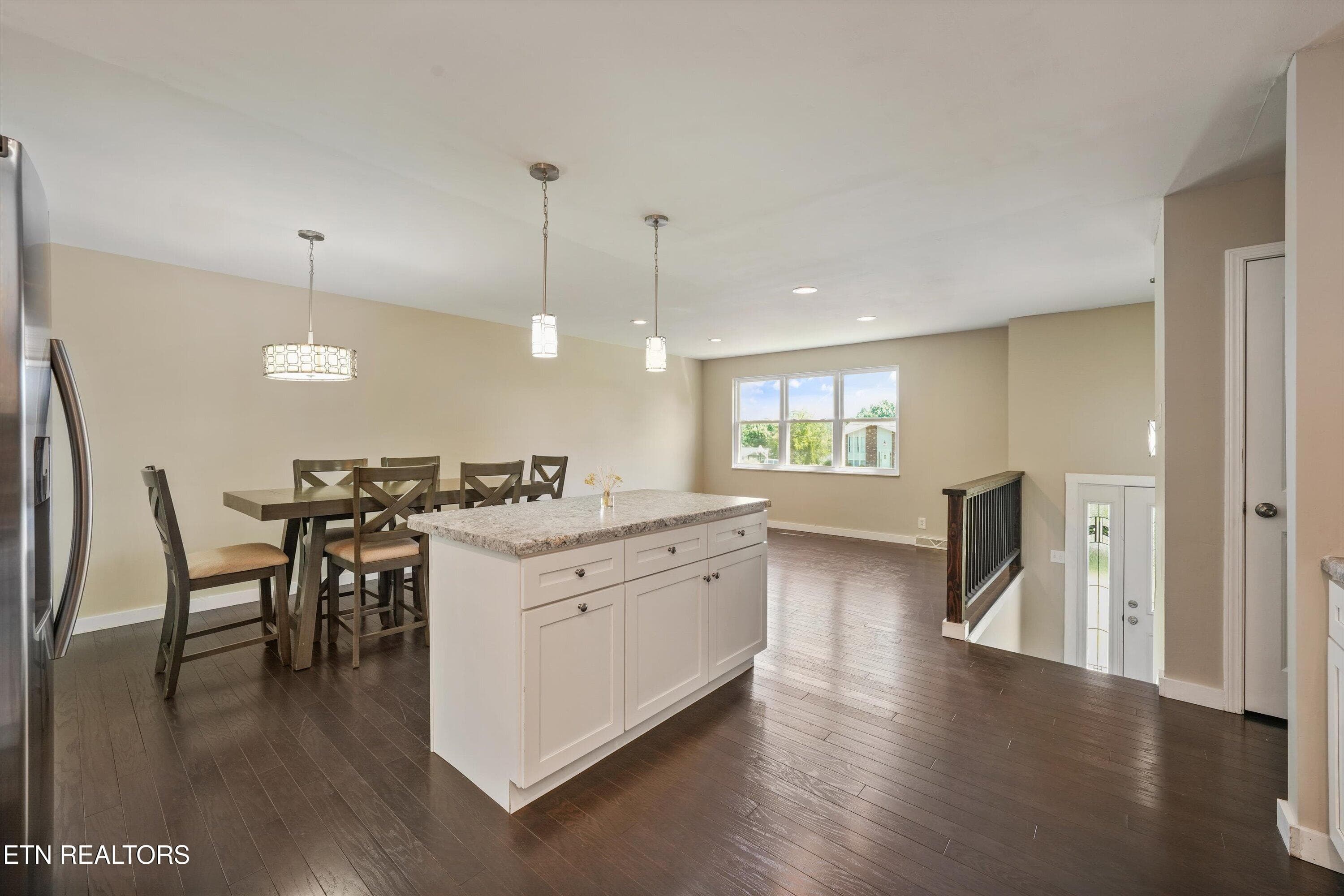 08-7613 Fall Wind Ct 03 - 7613 Fall Wind Court, Powell, TN 37849