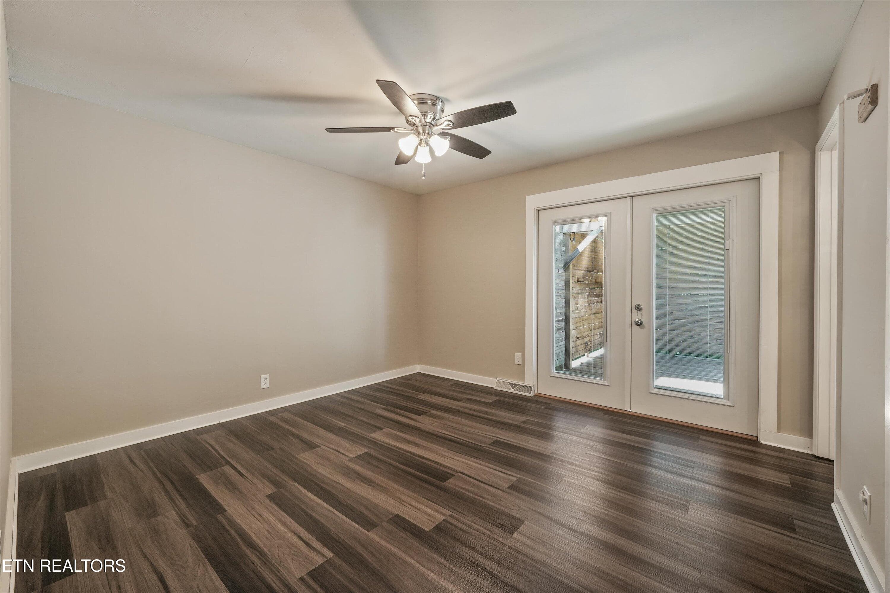 20-7613 Fall Wind Ct 15 - 7613 Fall Wind Court, Powell, TN 37849