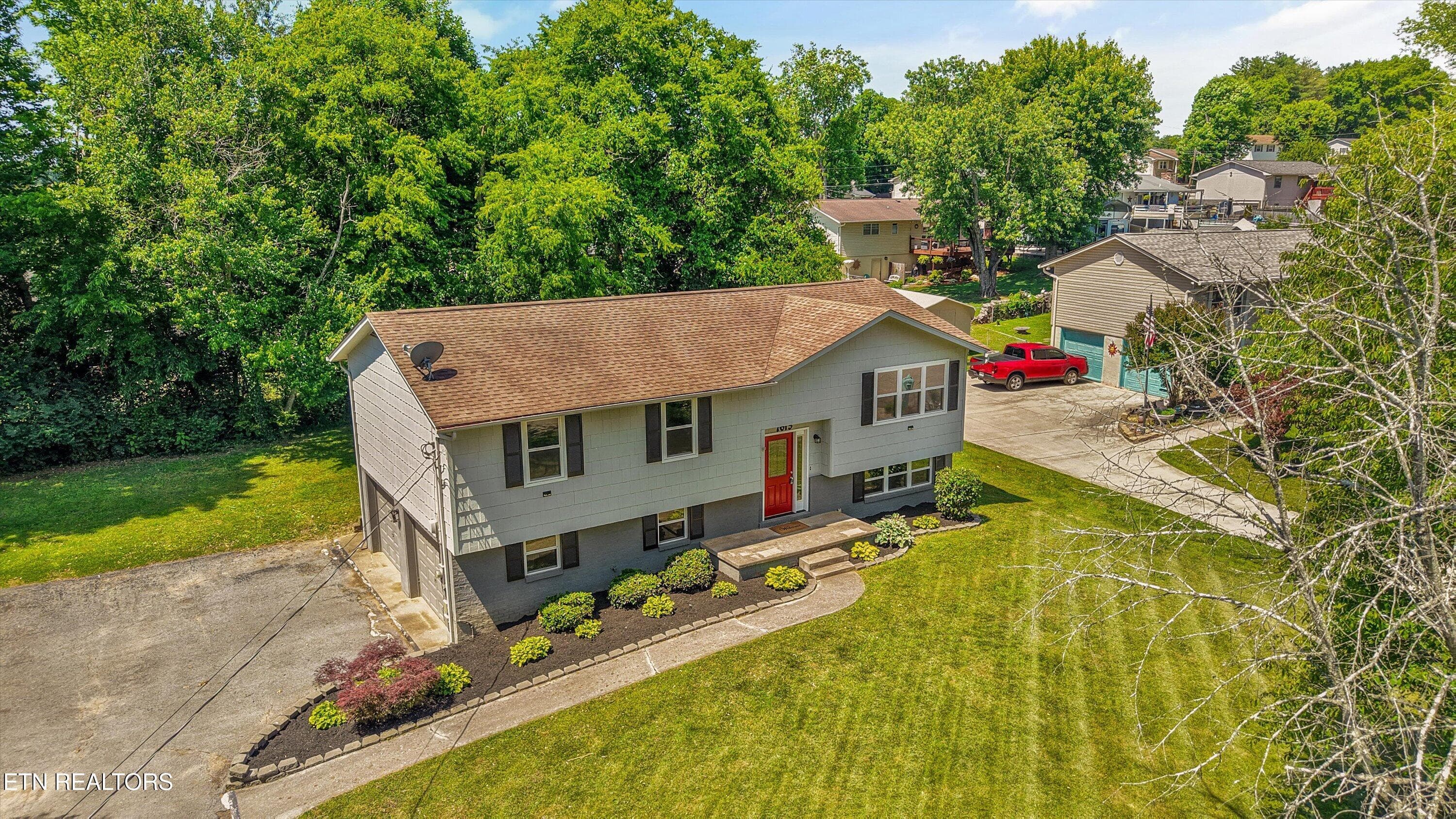 34-7613 Fall Wind Ct 34 - 7613 Fall Wind Court, Powell, TN 37849