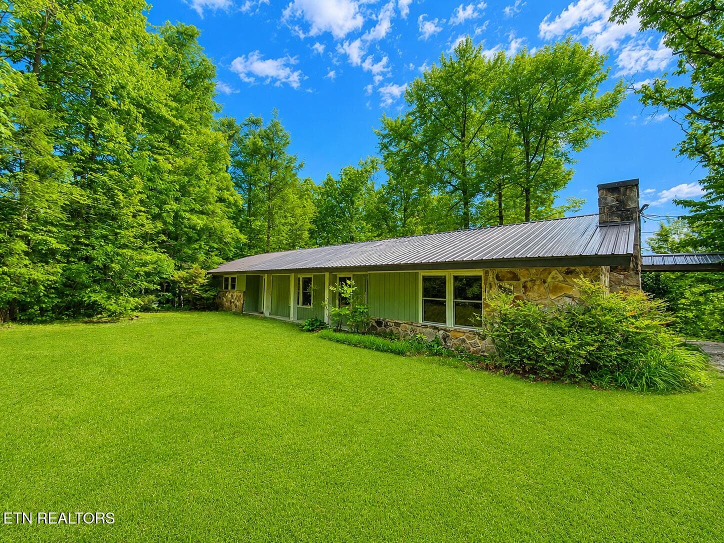 73216D46-A102-4482-9EE1-6F3D5E770CDE - 505 Crest Rd, Gatlinburg, TN 37738