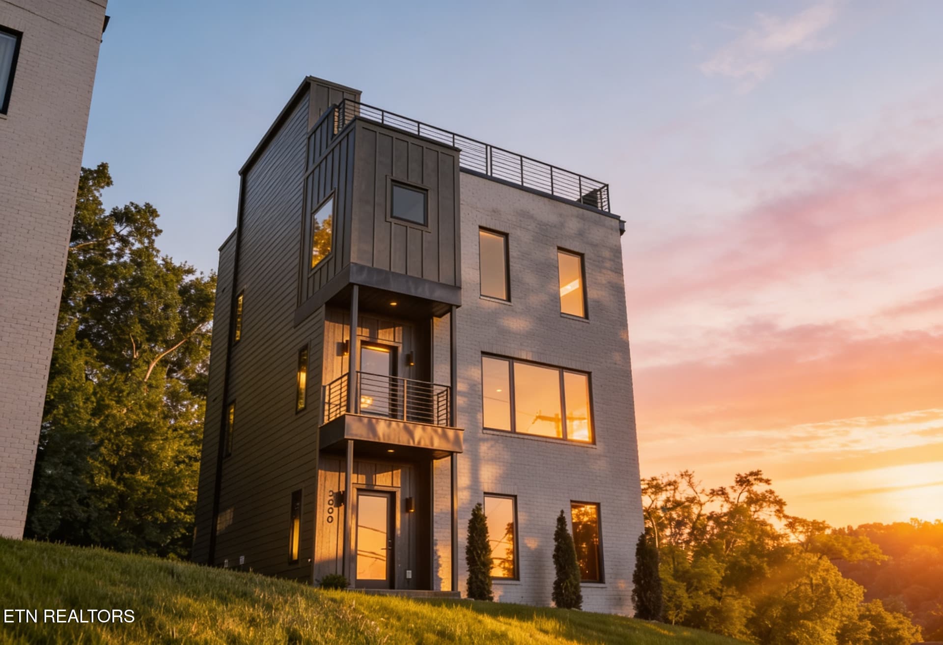 2600 Vucrest Ave, Knoxville, TN 37920