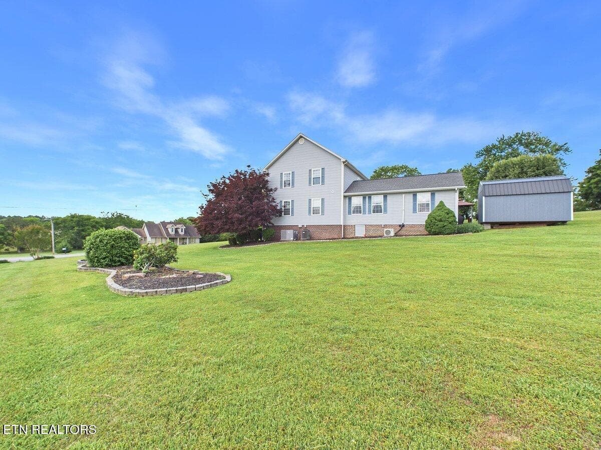 128 CR 101 (20) - 128 County Road 101, Riceville, TN 37370