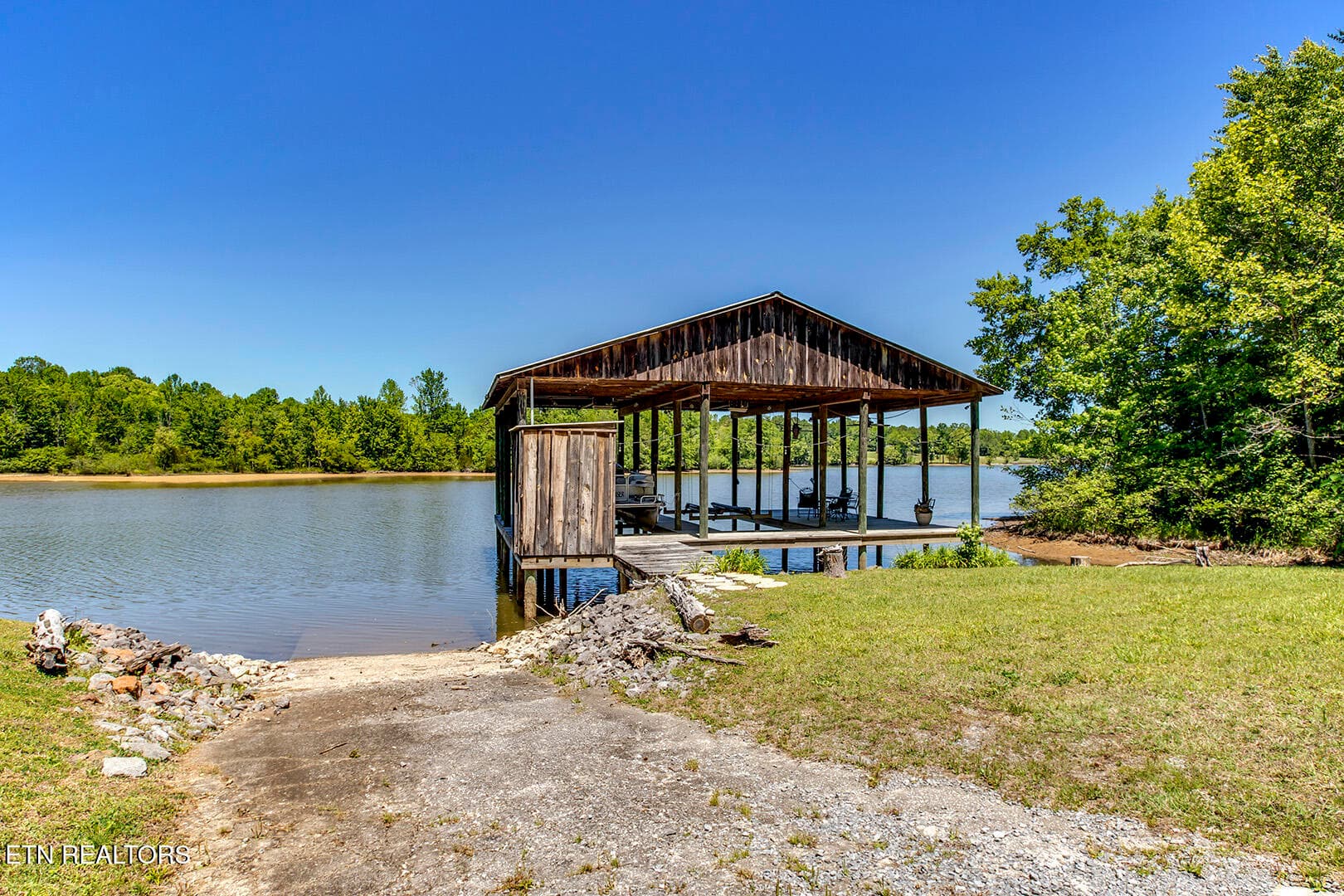 42_RiverRoad_4368_BoatRamp-Dock03 - 4368 River Rd, Ten Mile, TN 37880