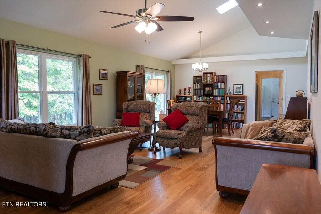 244448_13 - 1518 Cummingsville And Sparkman Rd, Doyle, TN 38559