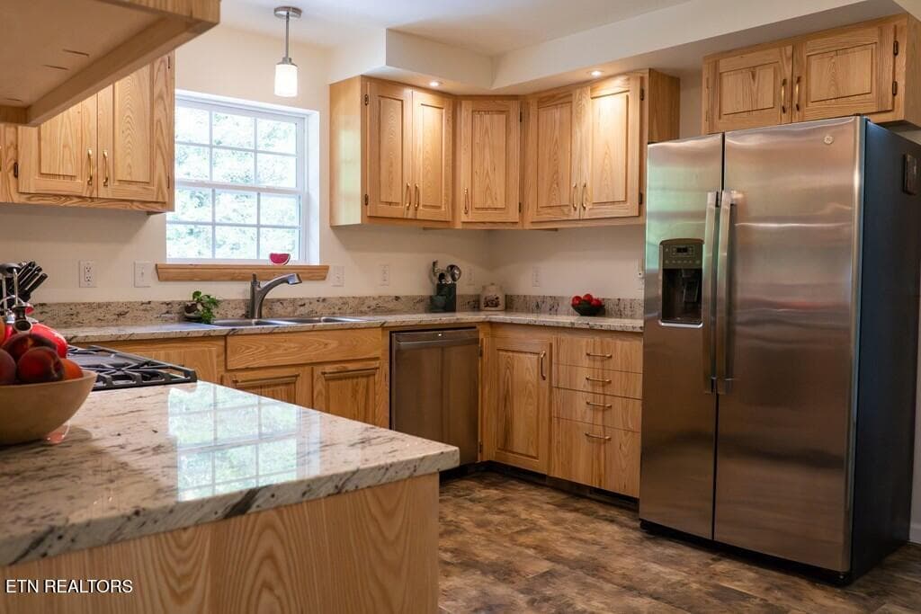 244448_24 - 1518 Cummingsville And Sparkman Rd, Doyle, TN 38559