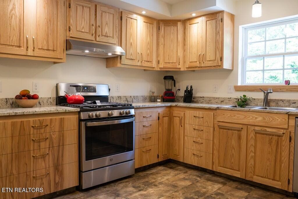 244448_25 - 1518 Cummingsville And Sparkman Rd, Doyle, TN 38559