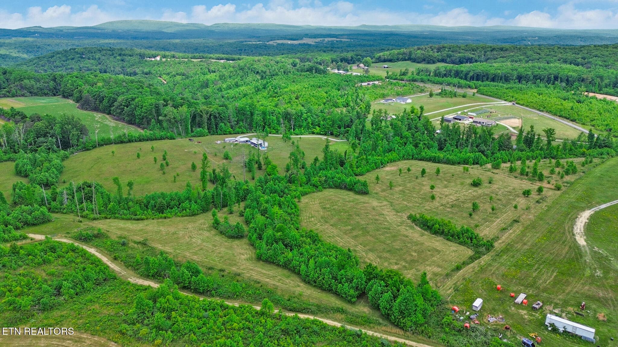 dji_0600-dji_0602 - 2930 Doc Loy Rd, Grandview, TN 37337