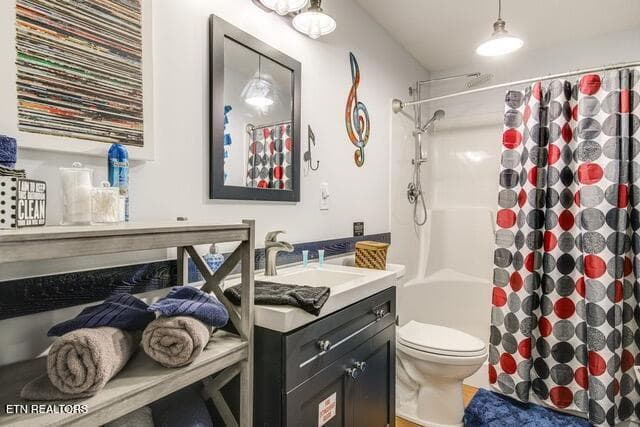 05-Bathroom - 840 Sleepy Hollow Rd, Gatlinburg, TN 37738, Gatlinburg