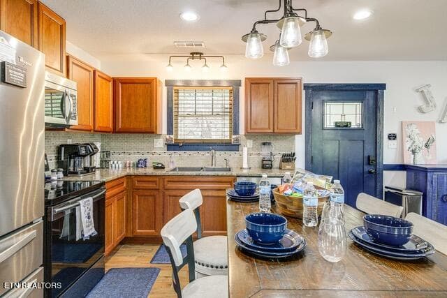 18-Kitchen Area - 840 Sleepy Hollow Rd, Gatlinburg, TN 37738, Gatlinburg