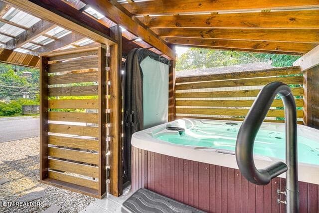 25-Hot Tub Enclosed Area - 840 Sleepy Hollow Rd, Gatlinburg, TN 37738, Gatlinburg