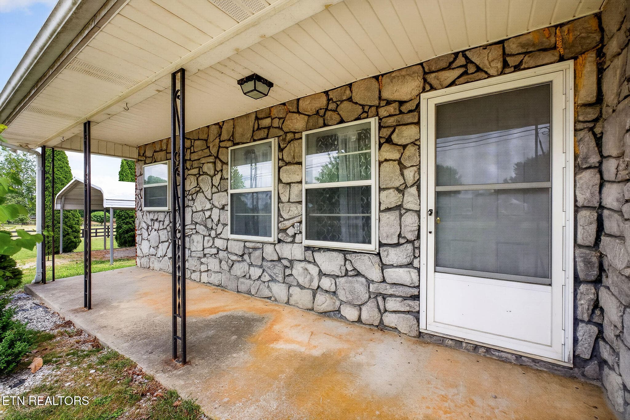 DSC08076 - 1372 Jamestown Hwy, Livingston, TN 38570, Livingston