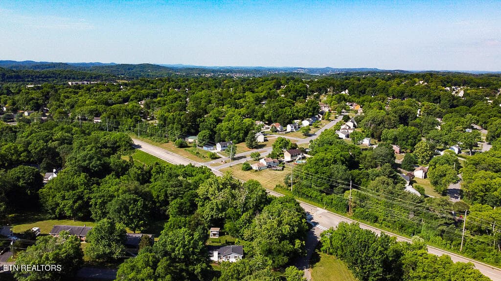 13 - 1721 Grenada Blvd, Knoxville, TN 37922, Knoxville