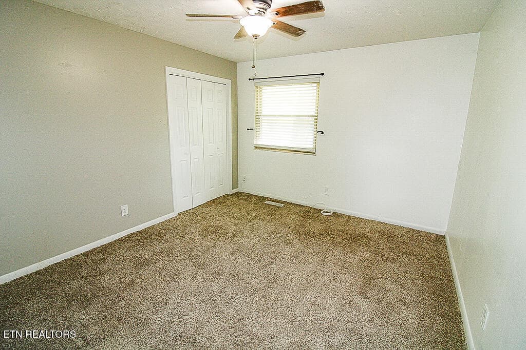 P - 1721 Grenada Blvd, Knoxville, TN 37922, Knoxville