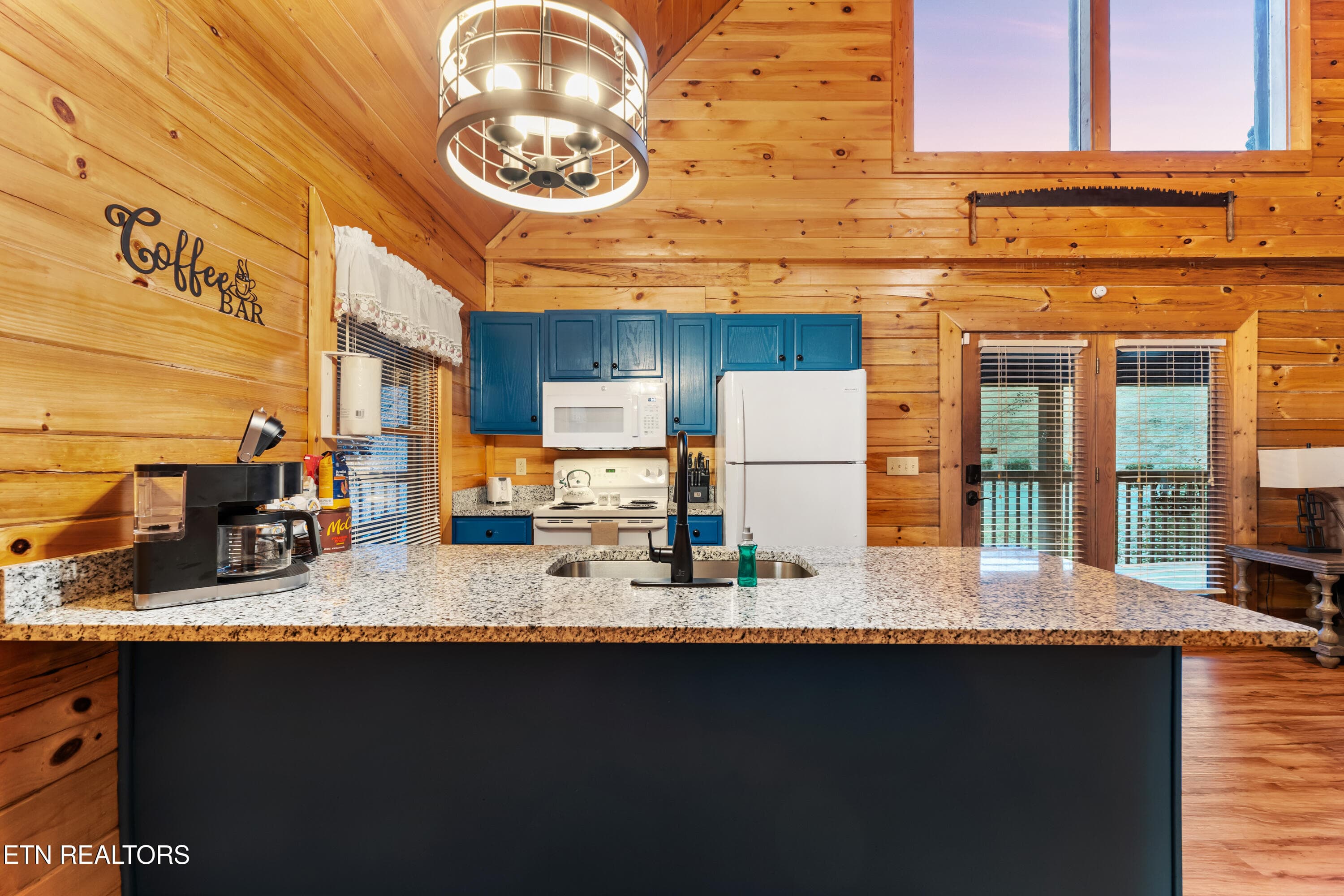 Kitchen and Breakfast Bar - 1316 Wedge Tailed Lane, Sevierville, TN 37876