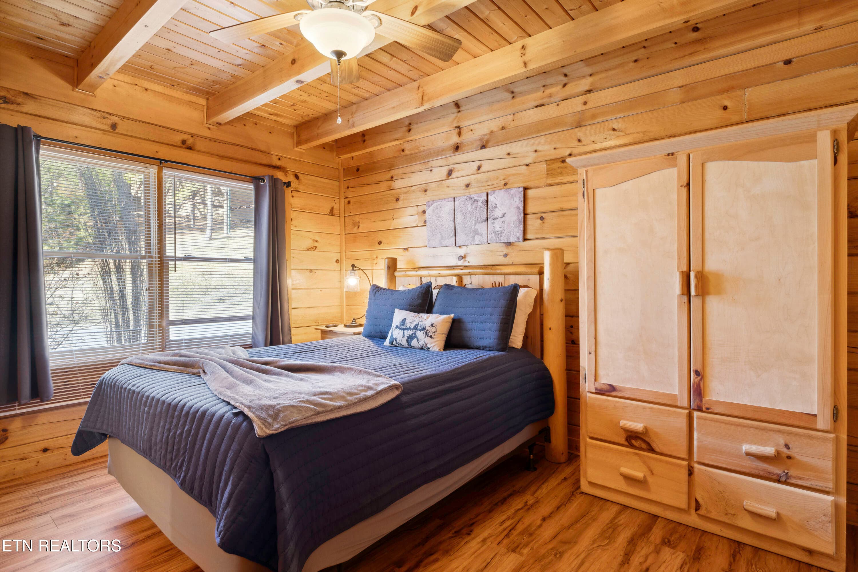 Primary Suite 2 - 1316 Wedge Tailed Lane, Sevierville, TN 37876