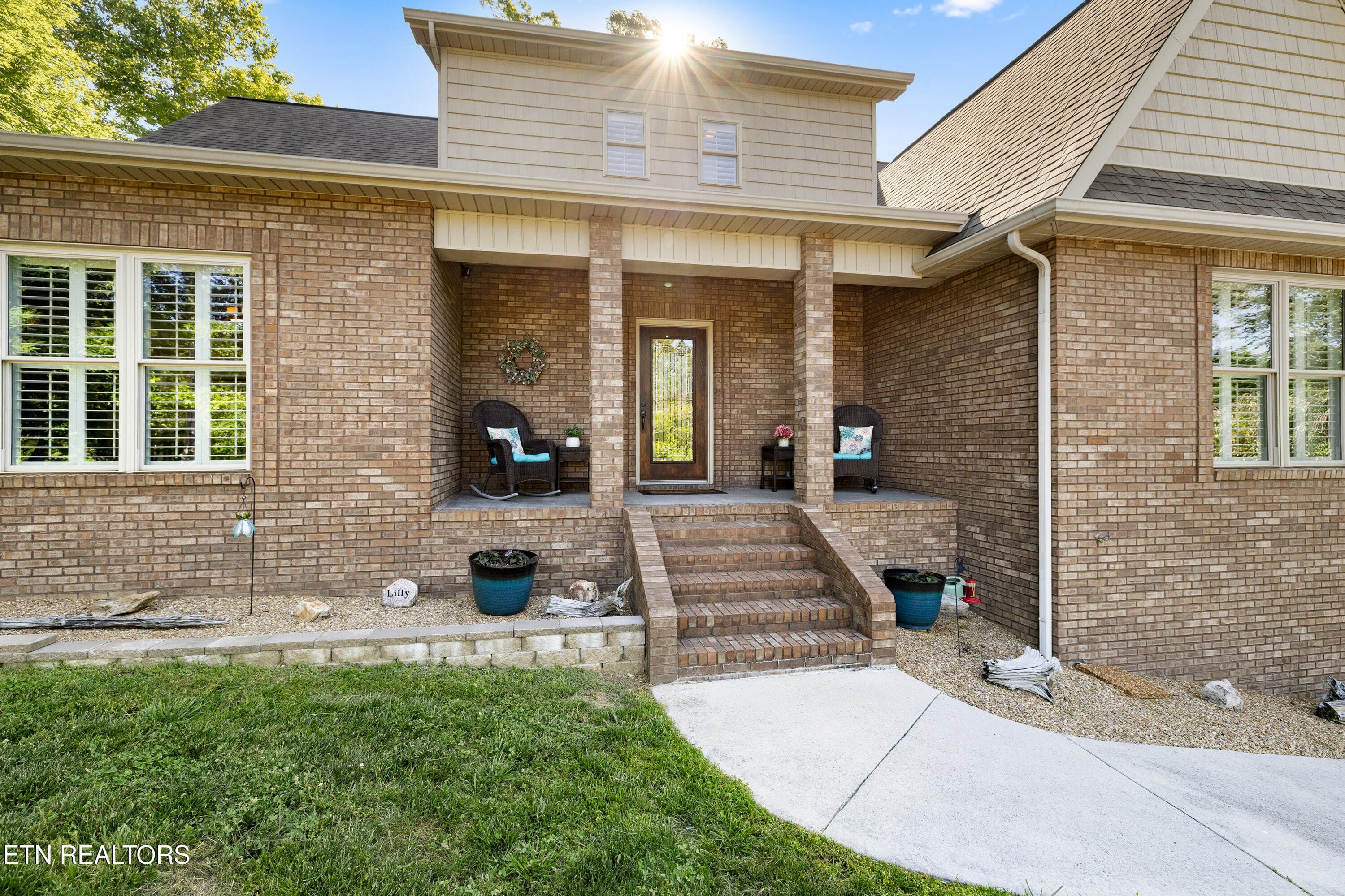 Front porch - 127 Ridgeland Lane, Sharps Chapel, TN 37866