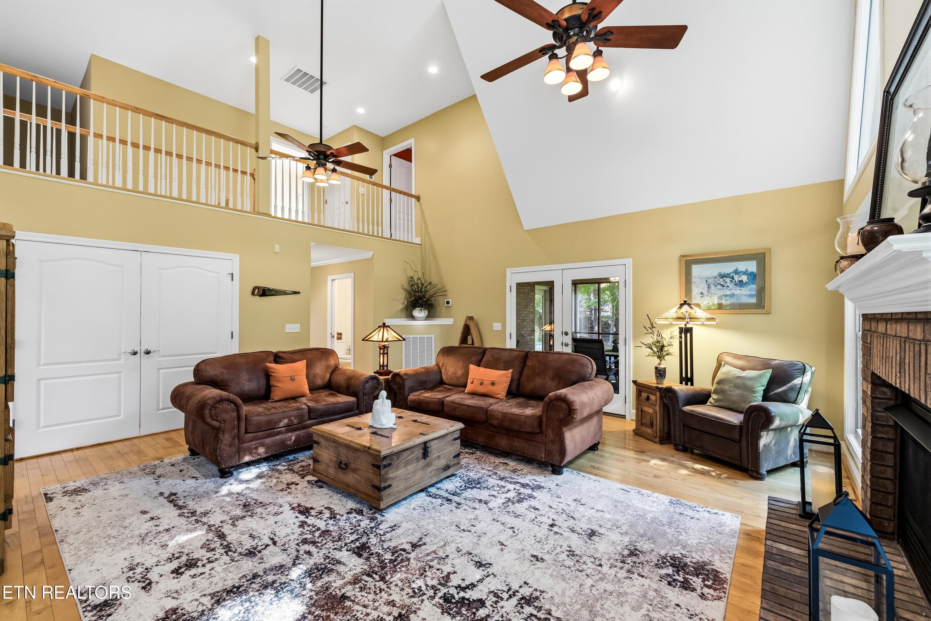 Living room - 127 Ridgeland Lane, Sharps Chapel, TN 37866