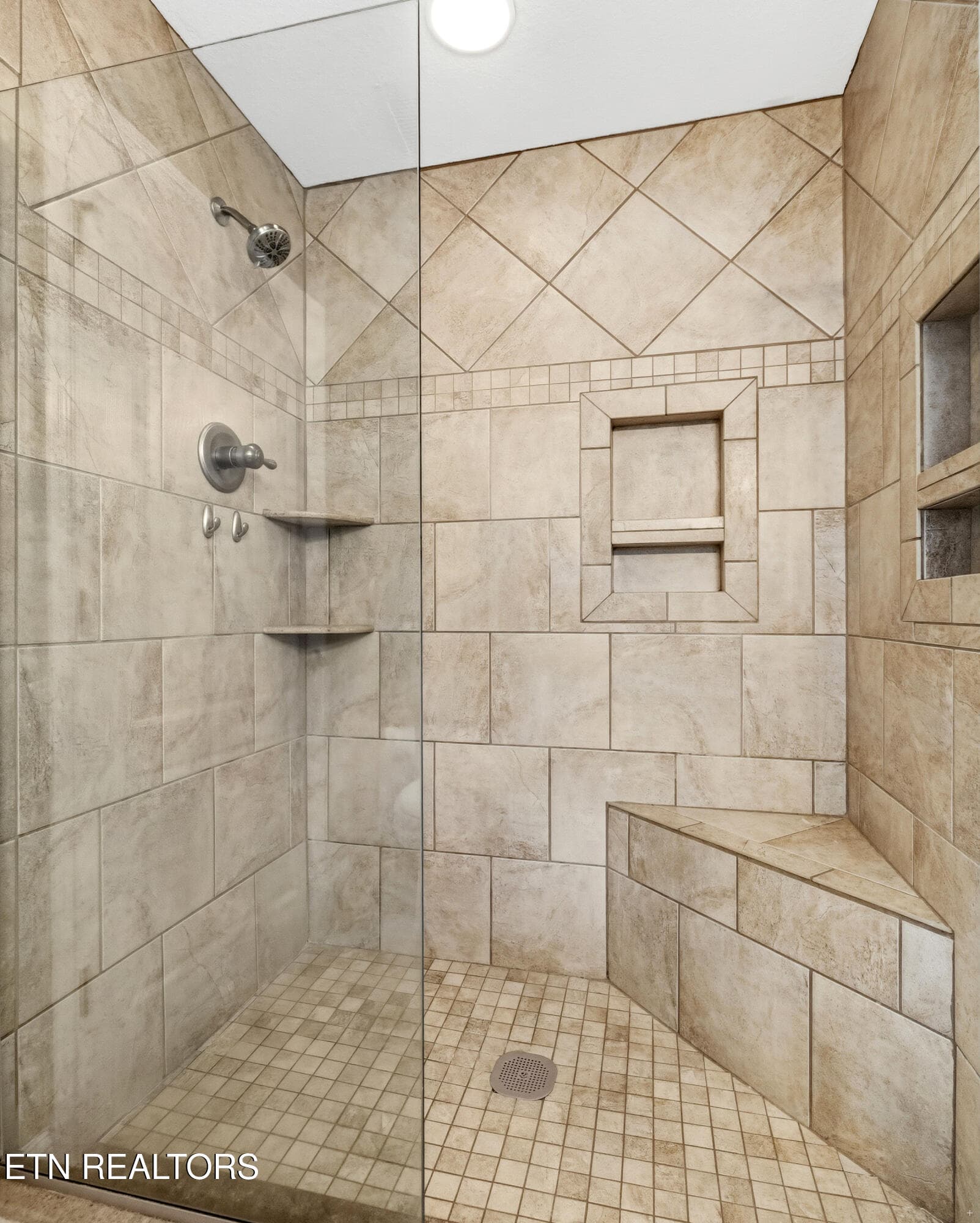 Large walkin shower in primary bath - 127 Ridgeland Lane, Sharps Chapel, TN 37866