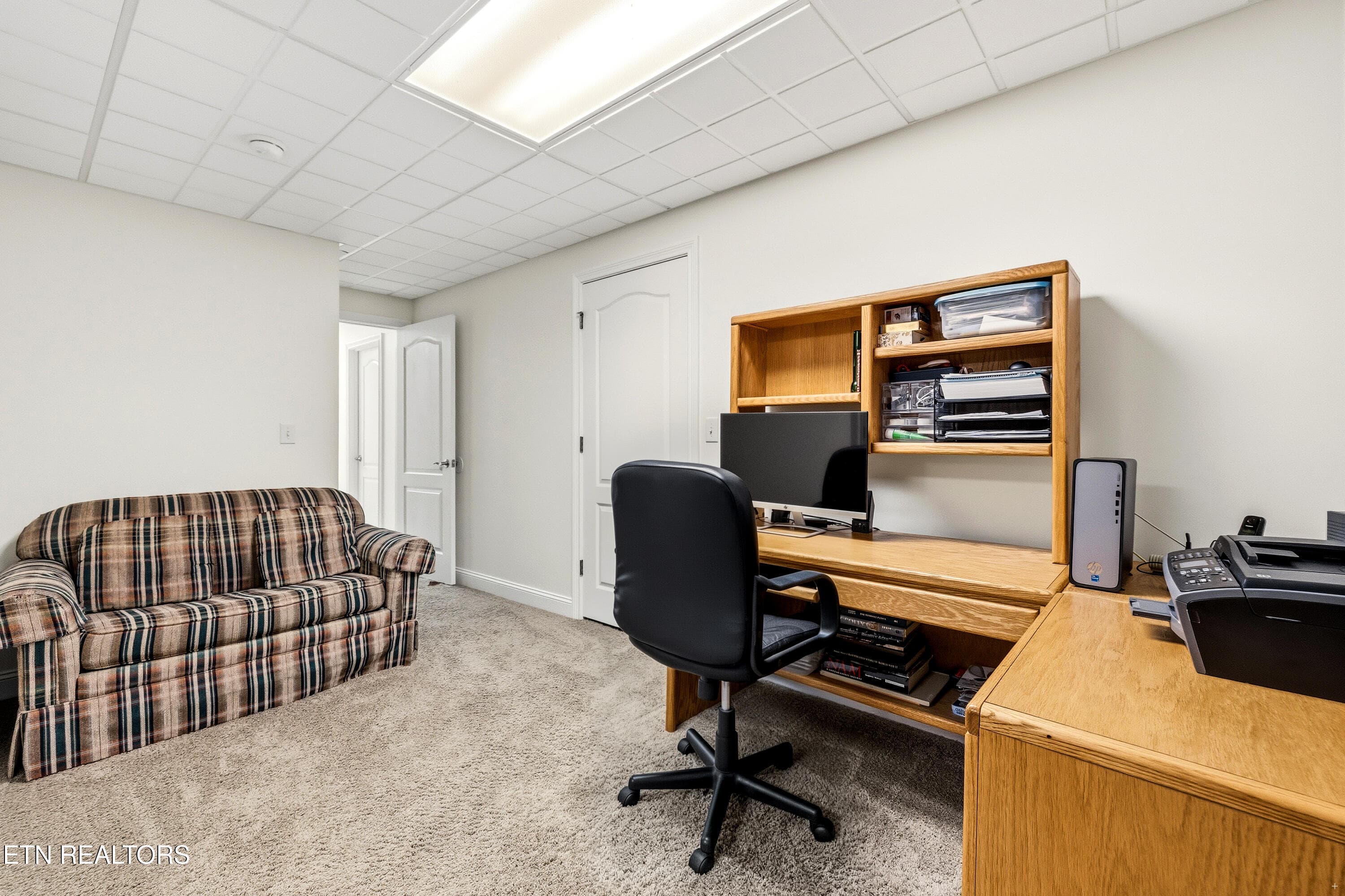 Office space down - 127 Ridgeland Lane, Sharps Chapel, TN 37866