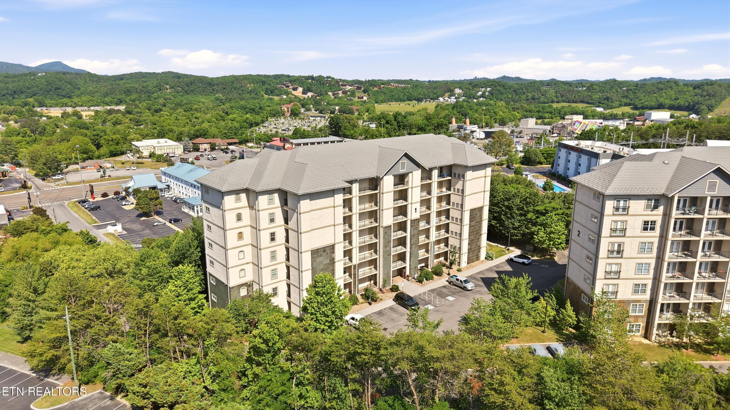 001_dji_fly_20260518_105230_0186_1779138 - 124 Plaza Drive UNIT 1104, Pigeon Forge, TN 37863, Pigeon Forge