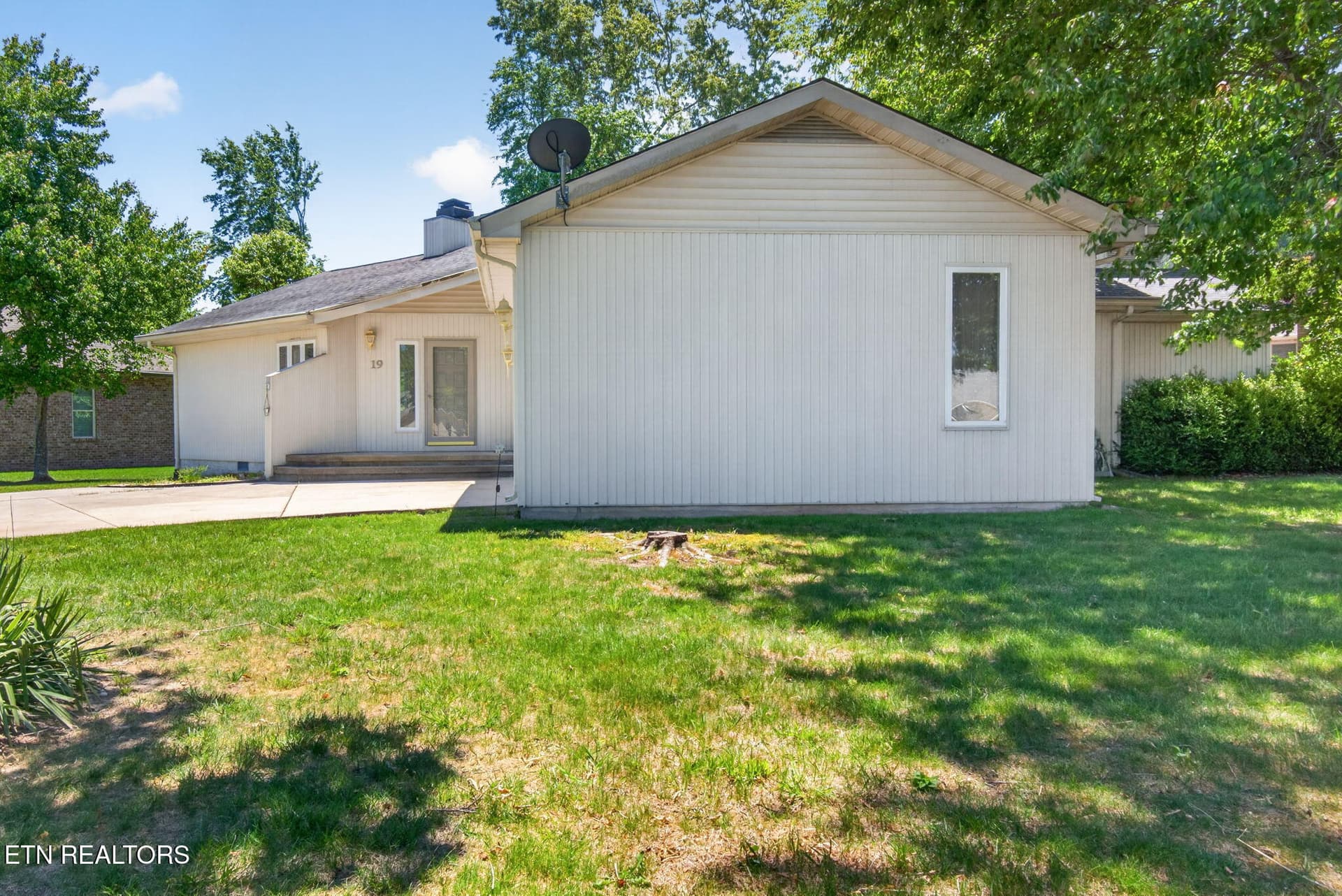 3-web-or-mls-19 Thames Ct_23 - 19 Thames Court, Crossville, TN 38558