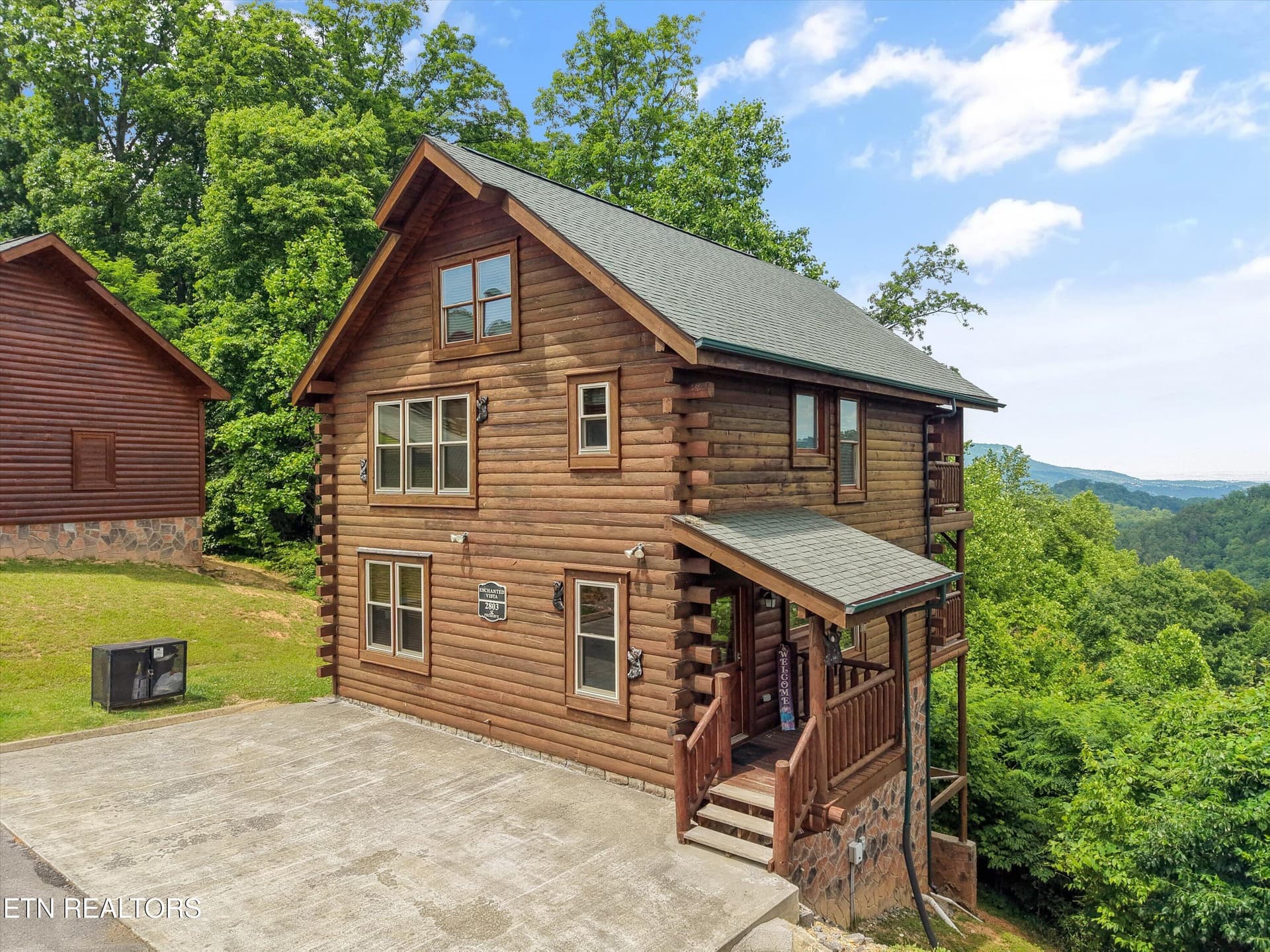 2803 White Oak Ridge Lane, Sevierville, TN 37862