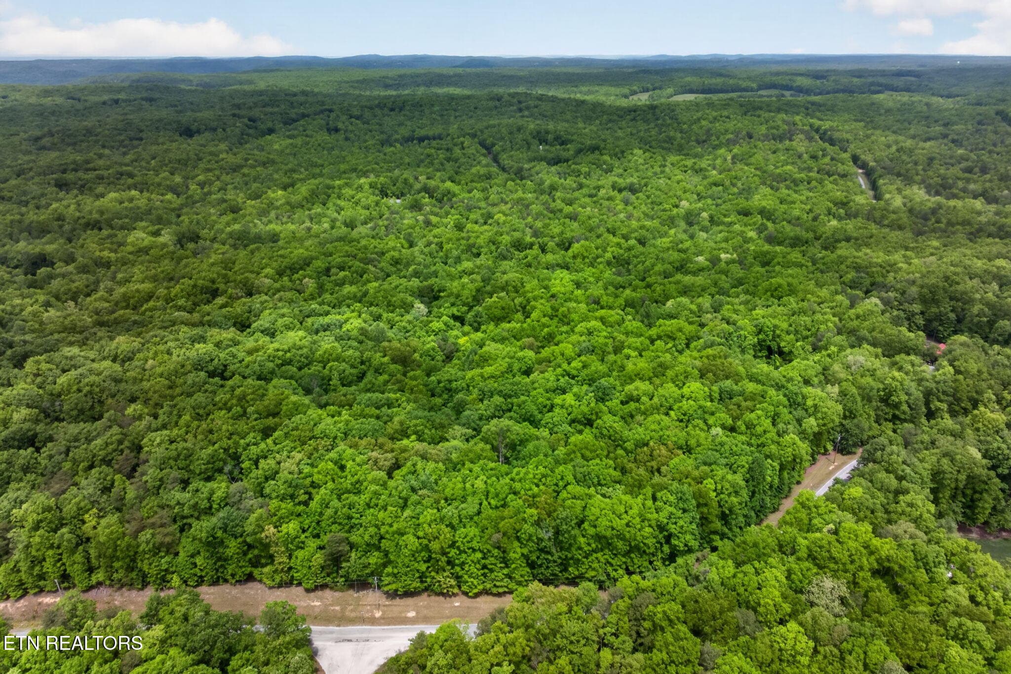 4-web-or-mls-crest-rd - Lot 28 Crest Rd, Monterey, TN 38574, Monterey