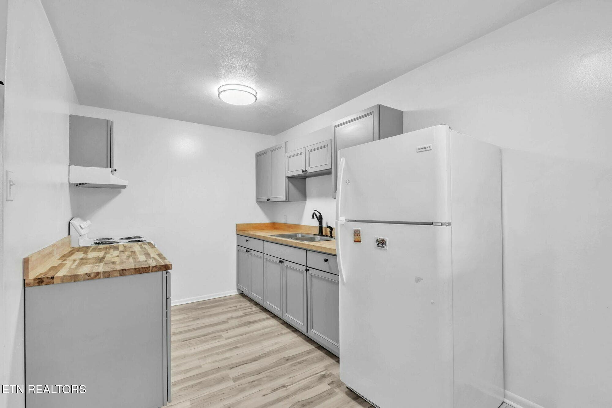 Interior_Photo_9 - 2626 Tecoma Drive, Knoxville, TN 37917, Knoxville