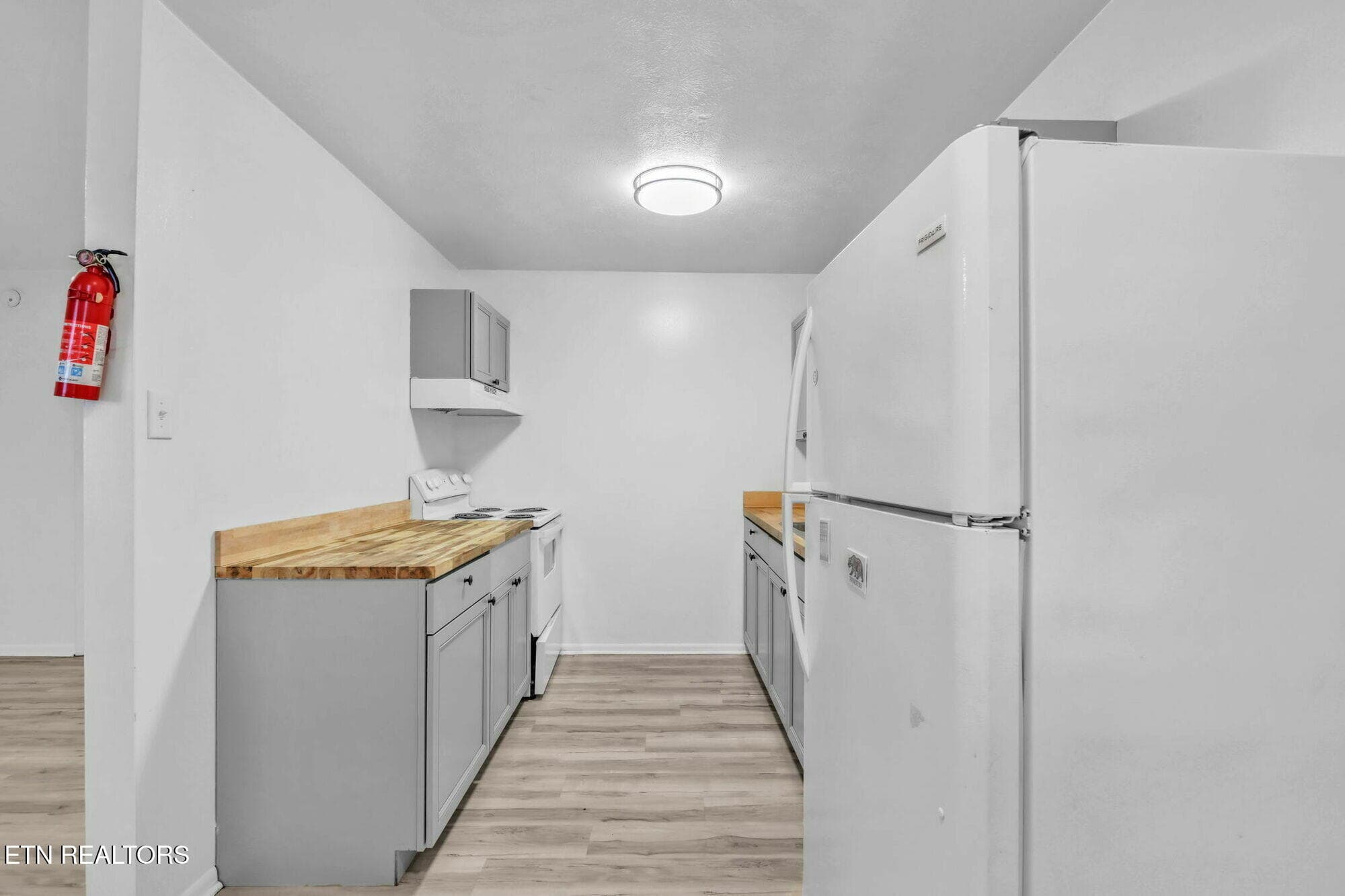 Interior_Photo_10 - 2626 Tecoma Drive, Knoxville, TN 37917, Knoxville