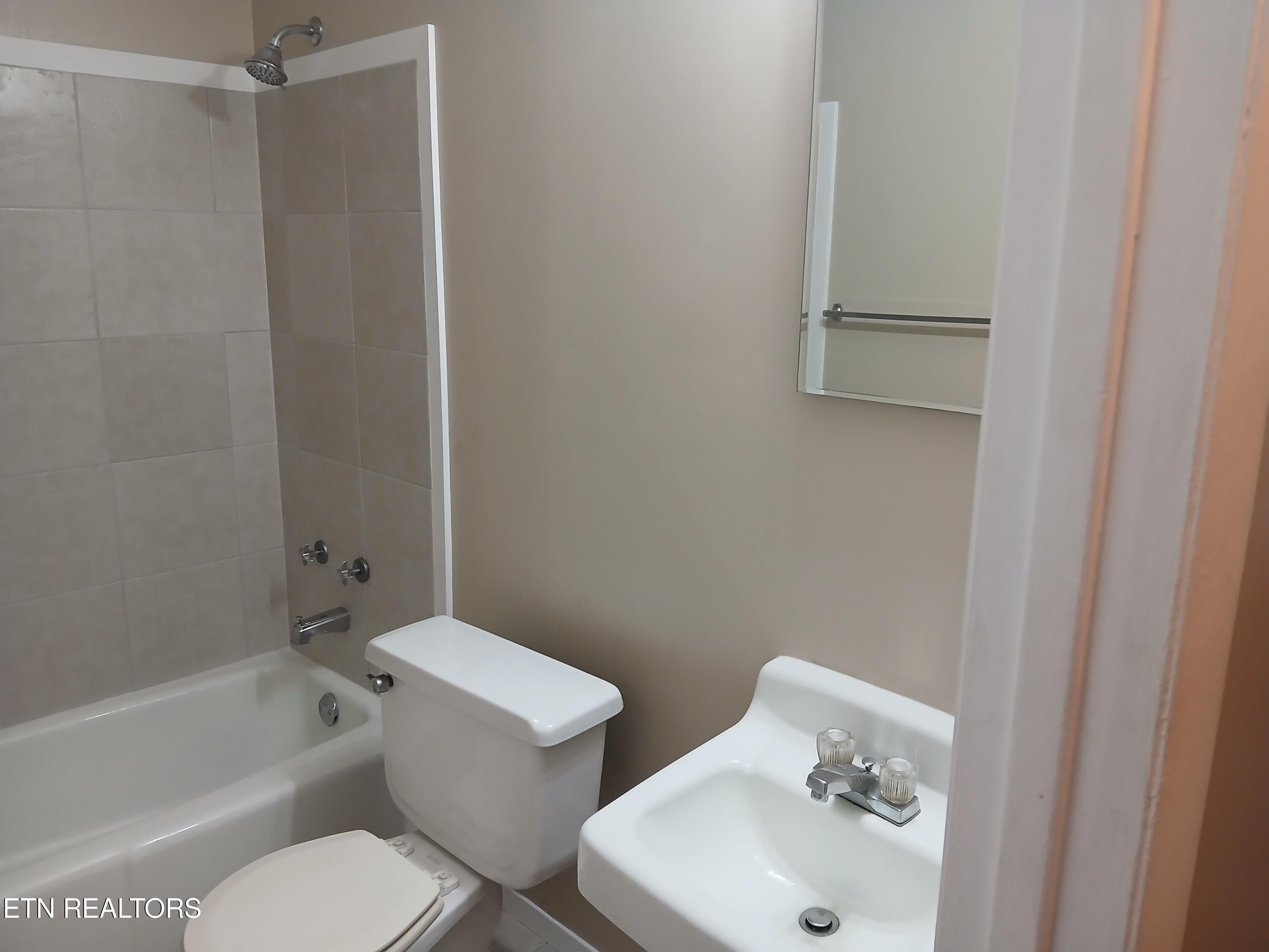 20250324_150452 - 1940 Bethel Ave, Knoxville, TN 37915, Knoxville