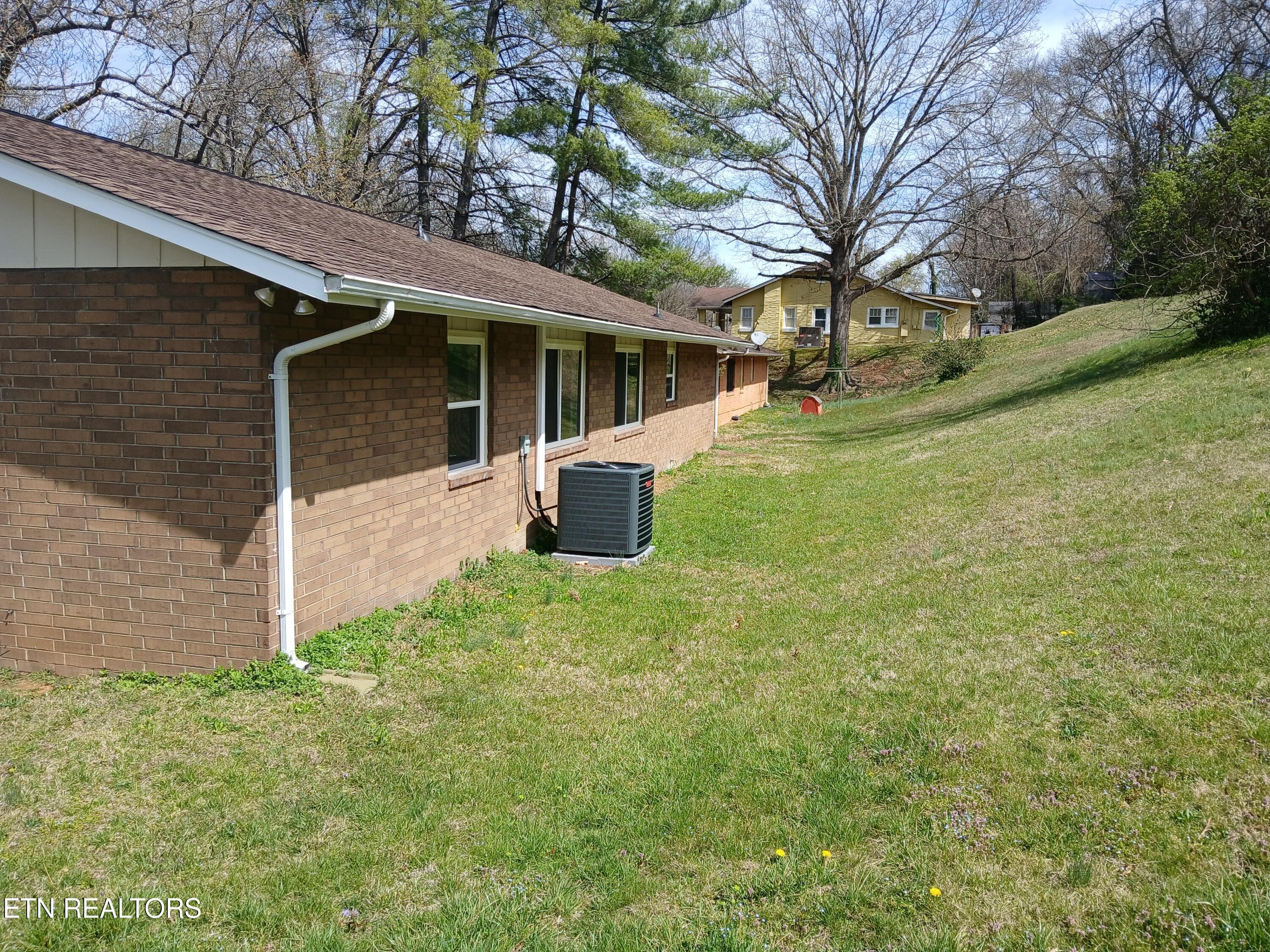 20250324_134757 - 1940 Bethel Ave, Knoxville, TN 37915, Knoxville