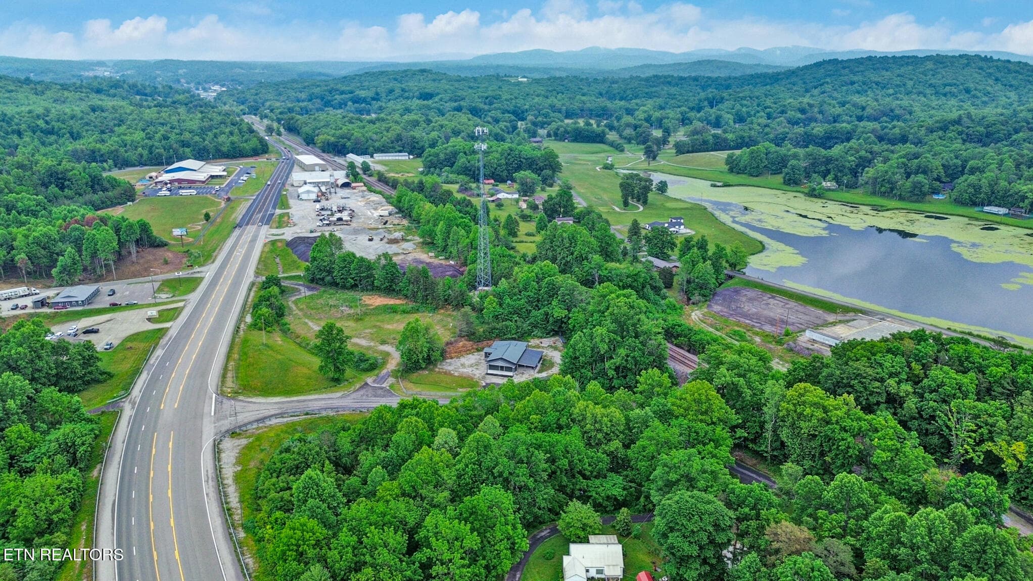 IMG_0098 - 163 Underpass Drive, Oneida, TN 37841
