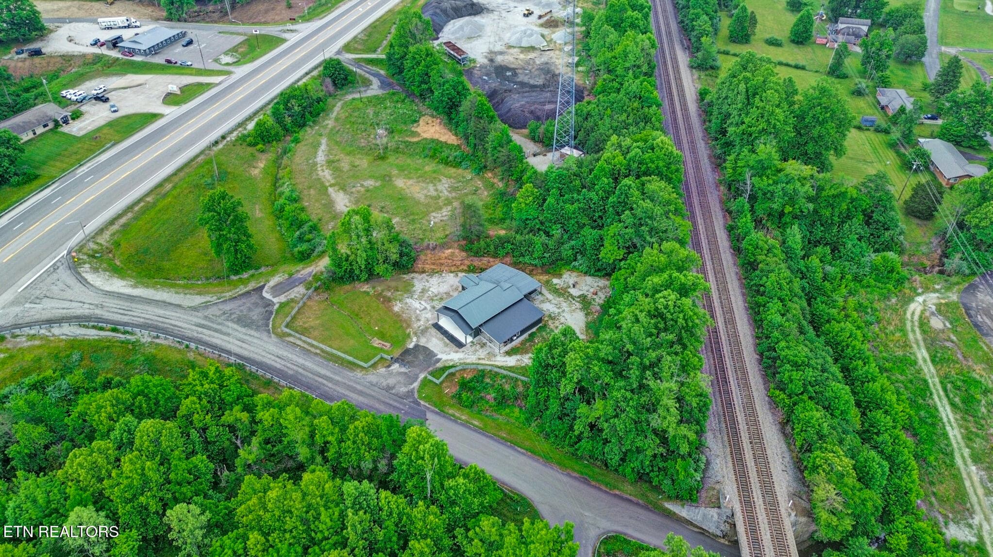 IMG_0097 - 163 Underpass Drive, Oneida, TN 37841