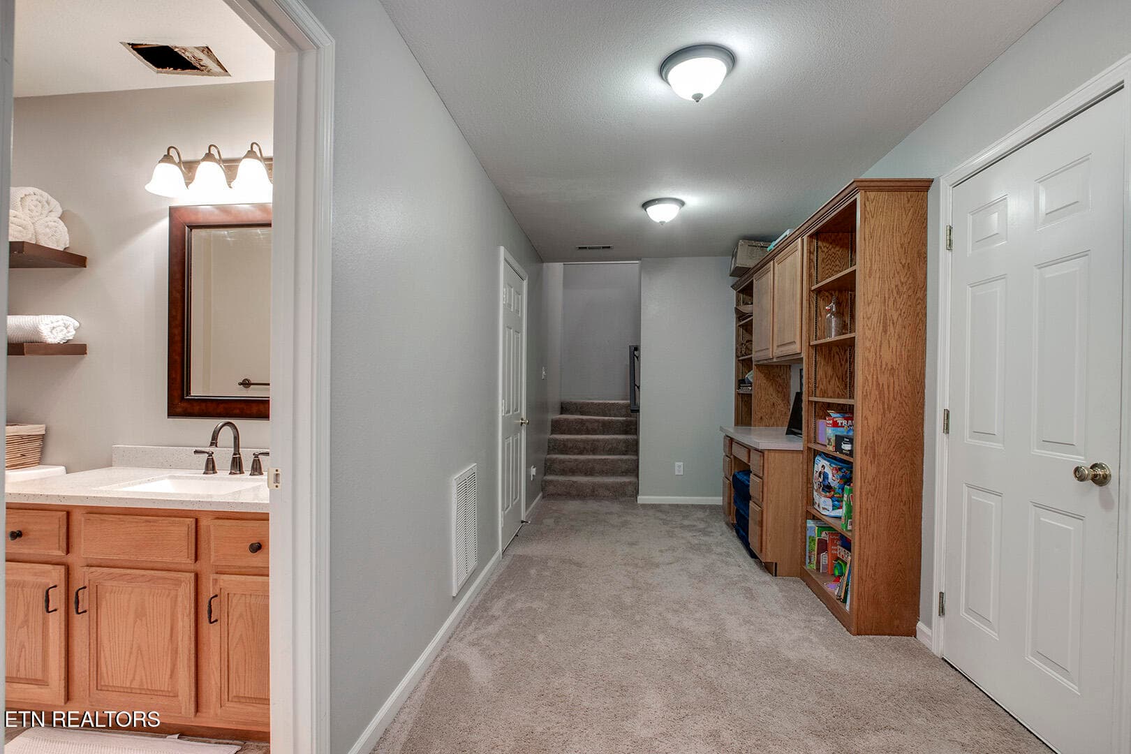 30_PoteauTrace_101_LowerHall02 - 101 Poteau Trace, Loudon, TN 37774