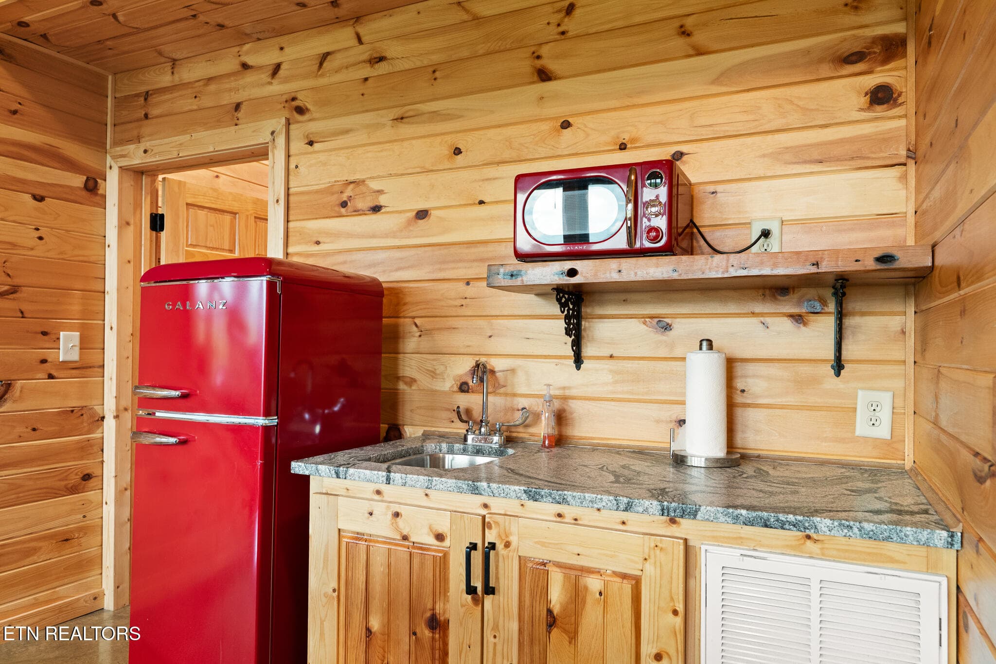 untitled-54 - 1252 Annes Rd, Gatlinburg, TN 37738, Gatlinburg