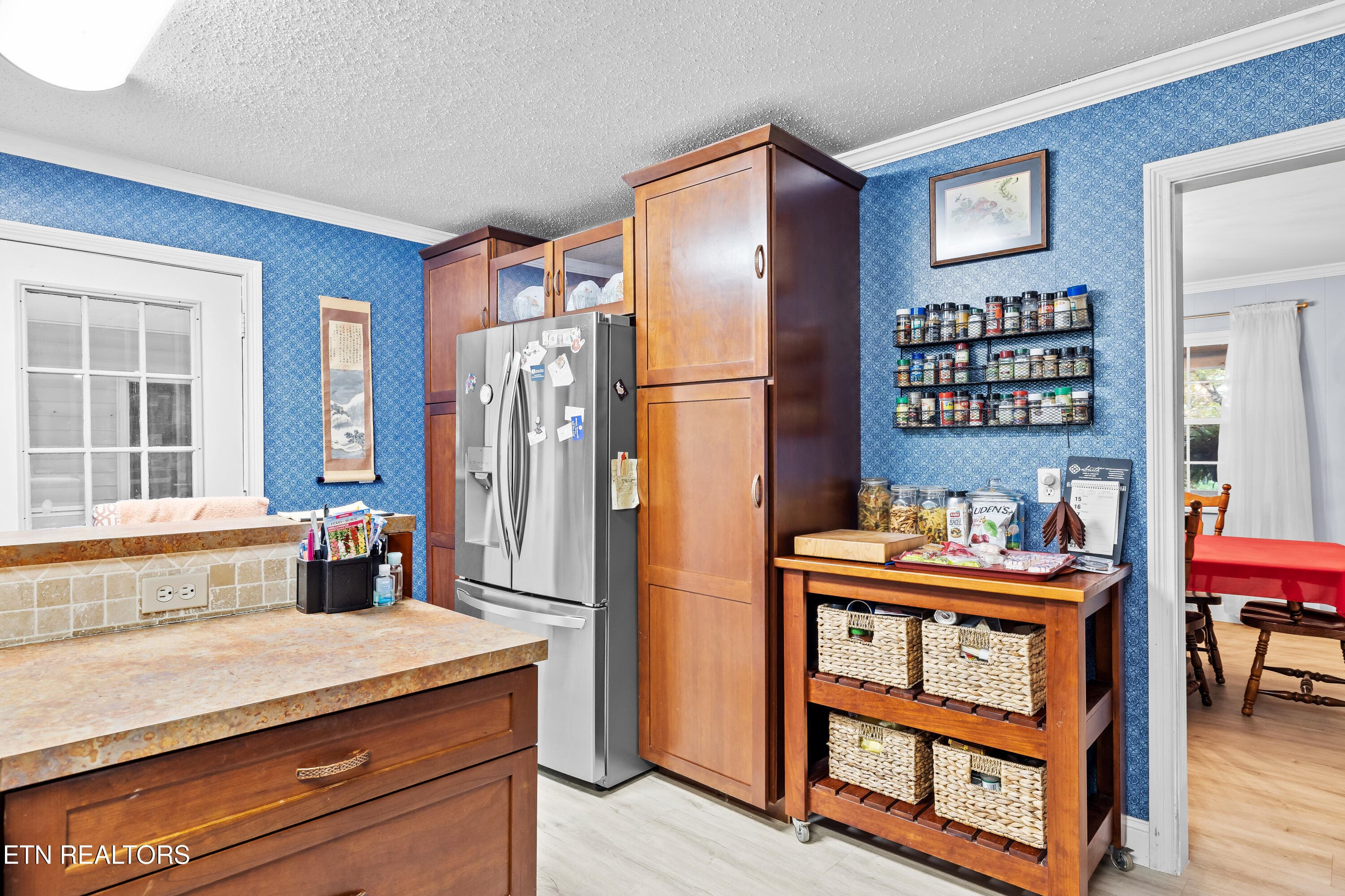 Pantries - 2814 Montvale Rd, Maryville, TN 37803