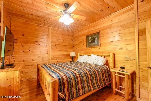 1044 23 - 1044 Black Bear Cub Way, Sevierville, TN 37862