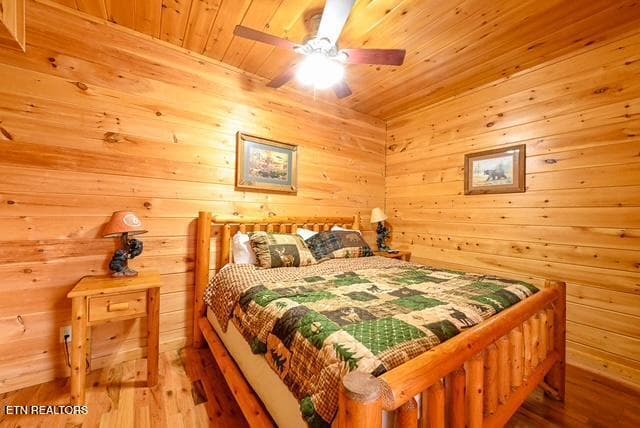 1044 21 - 1044 Black Bear Cub Way, Sevierville, TN 37862