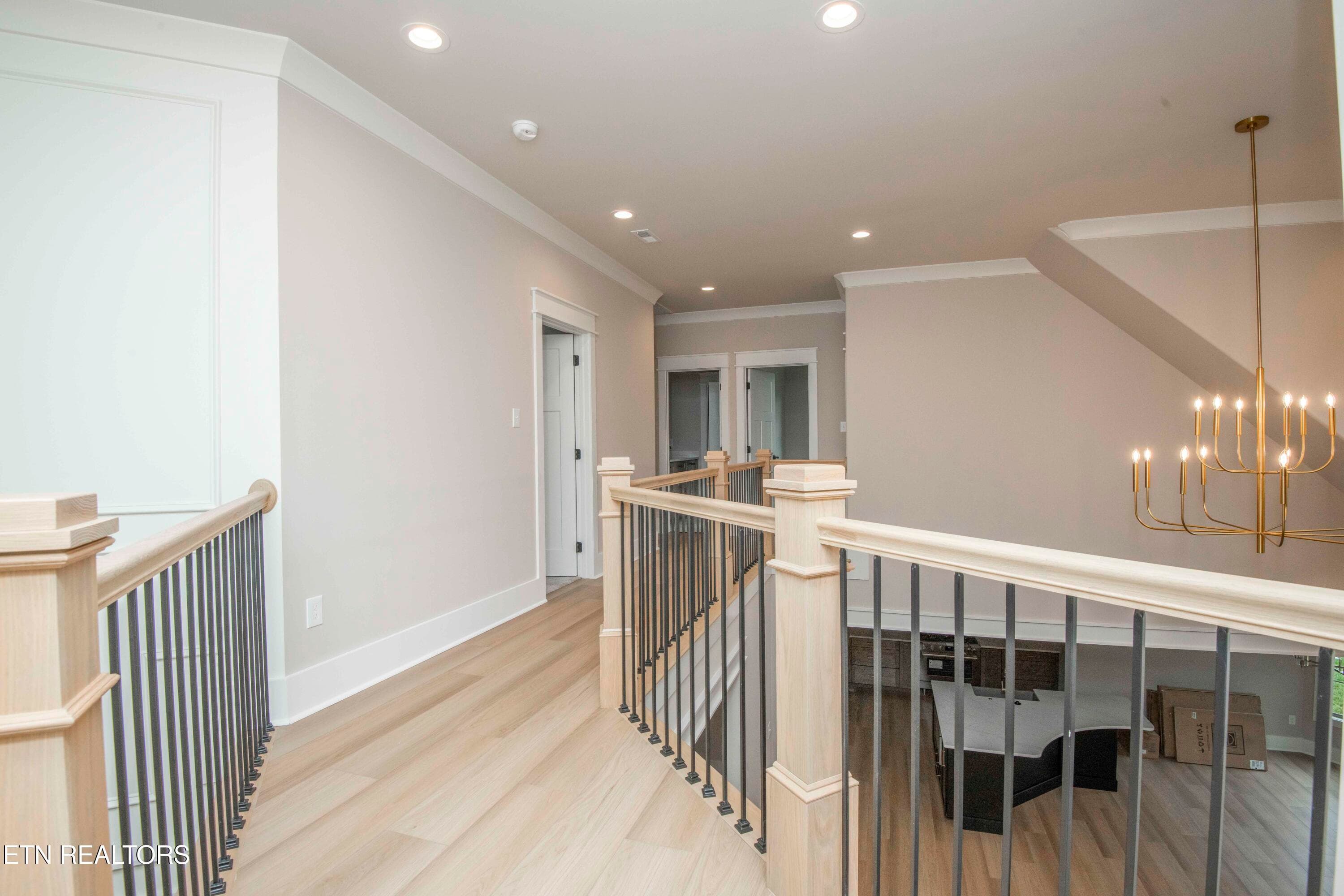 hall 1_1 - 722 Eaglehorne Lane, Knoxville, TN 37909, Knoxville