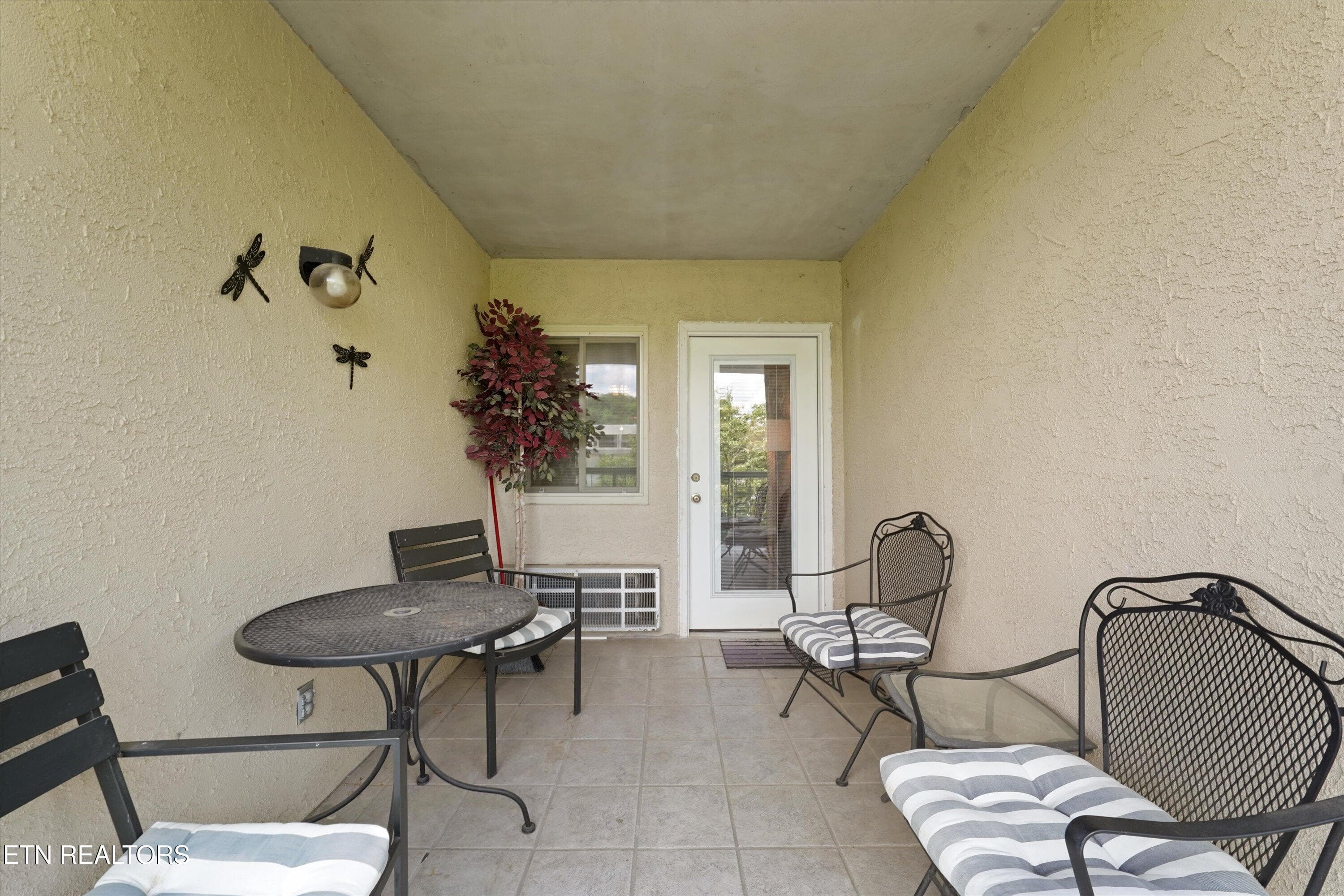 23-3215 N River Rd Unit 502 18 - 3215 N River Rd 502, Pigeon Forge, TN 37863, Pigeon Forge