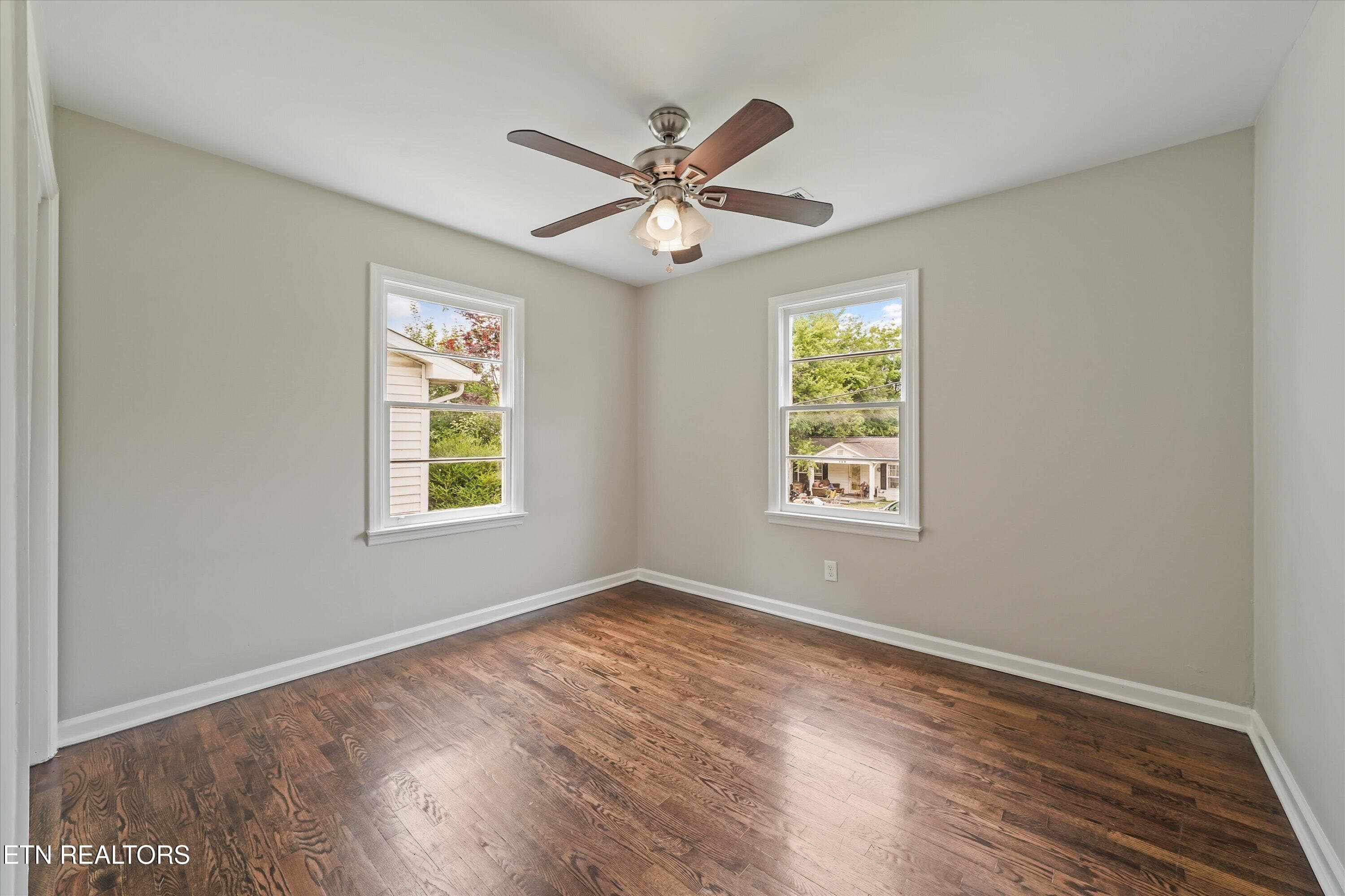 09-130 Oglewood Ave 07 - 130 Oglewood Ave, Knoxville, TN 37917, Knoxville