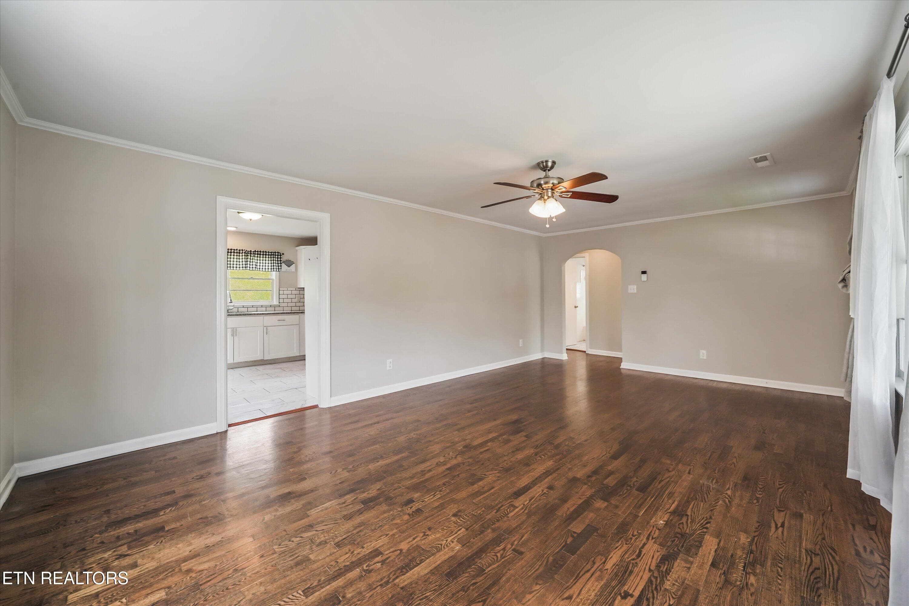 12-130 Oglewood Ave 10 - 130 Oglewood Ave, Knoxville, TN 37917, Knoxville