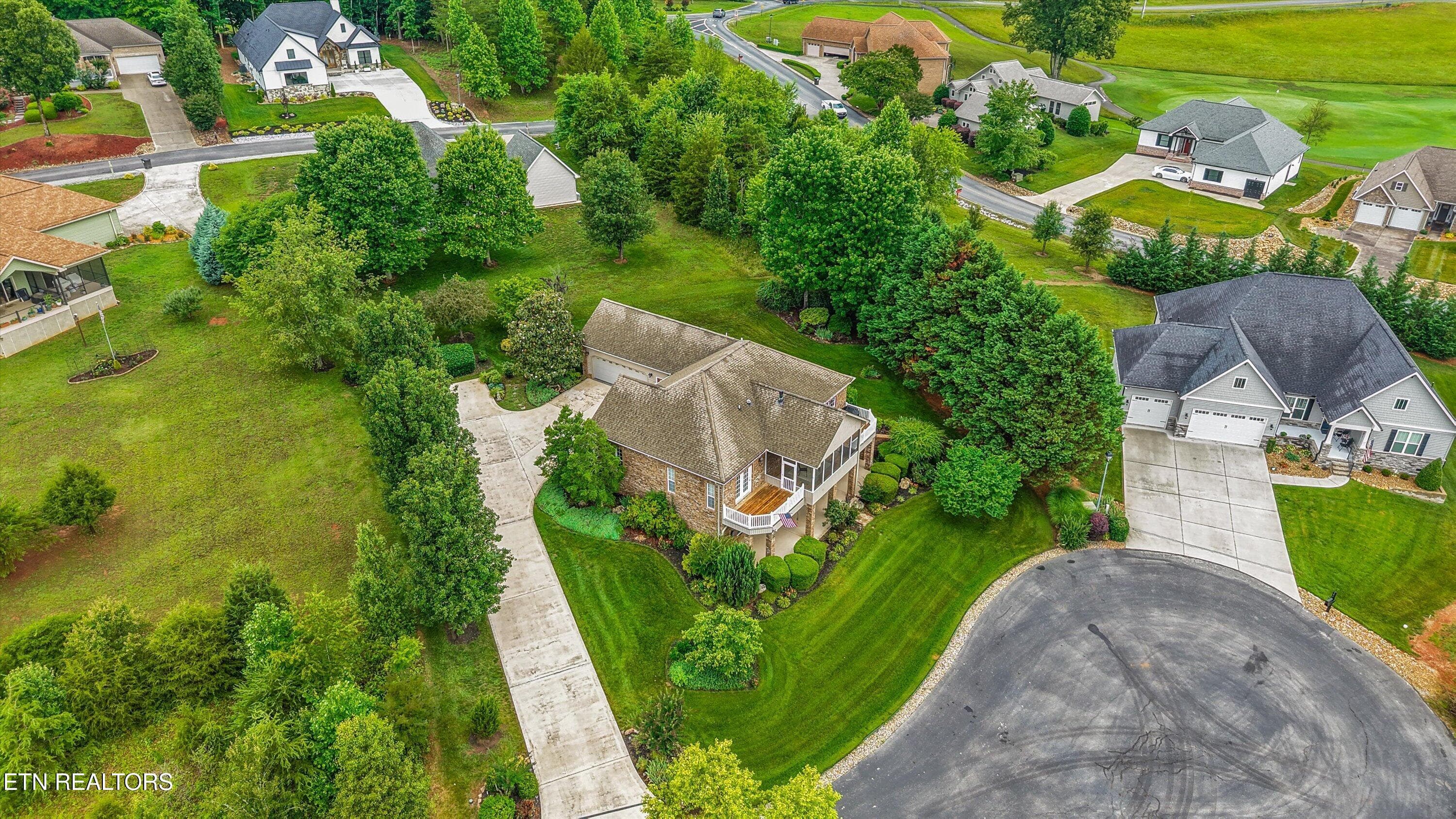 Quiet Cul-De-Sac Location - 145 Nunyu Tr, Vonore, TN 37885