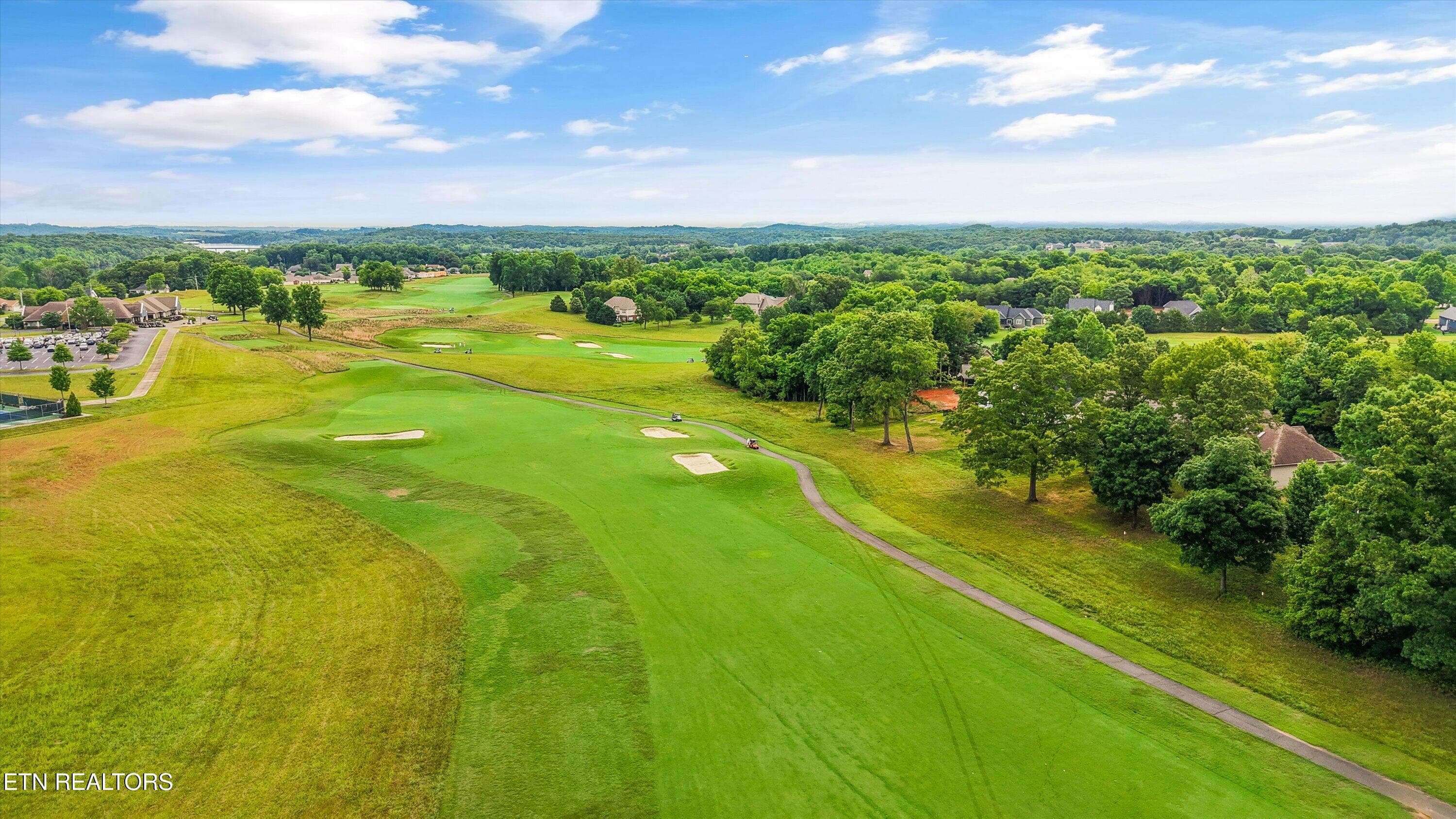 Golf and Lake Life - 145 Nunyu Tr, Vonore, TN 37885