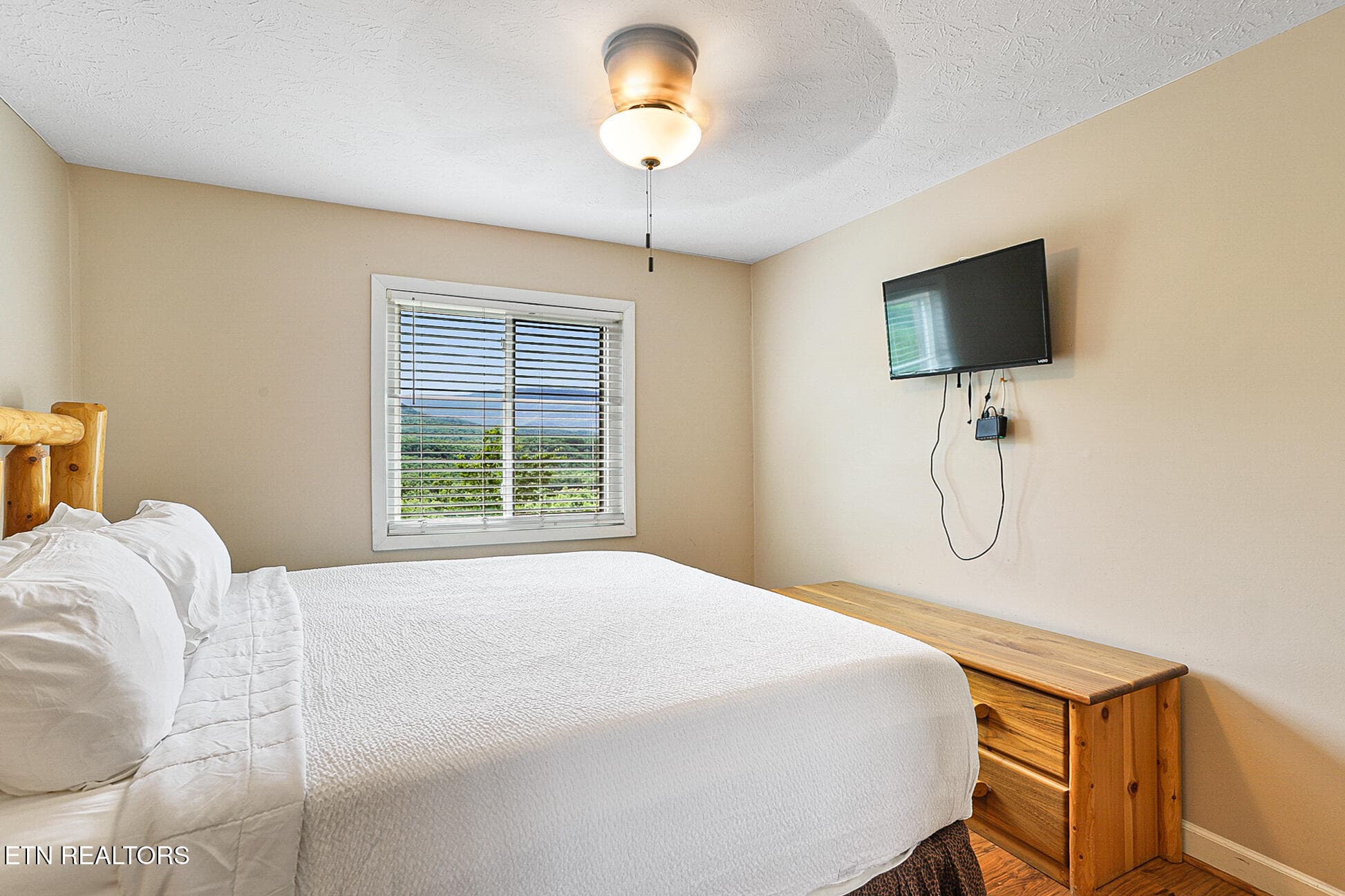 3710 Weber Rd 201B-90 - 3710 Weber Rd UNIT 201-B, Gatlinburg, TN 37738, Gatlinburg